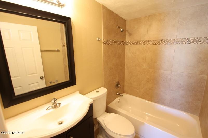 6434 E Calle Altair