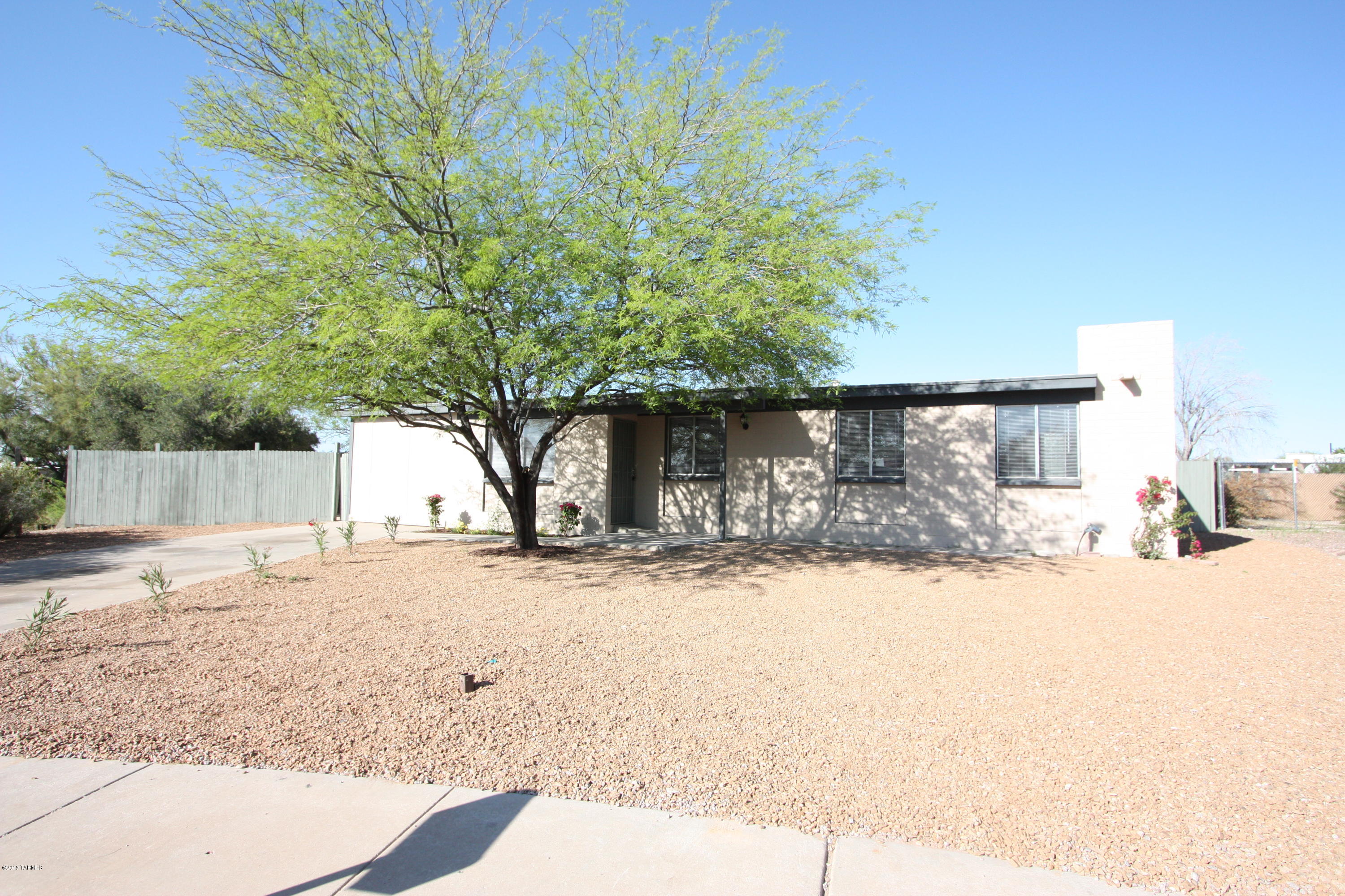 4801 S Calle Ole