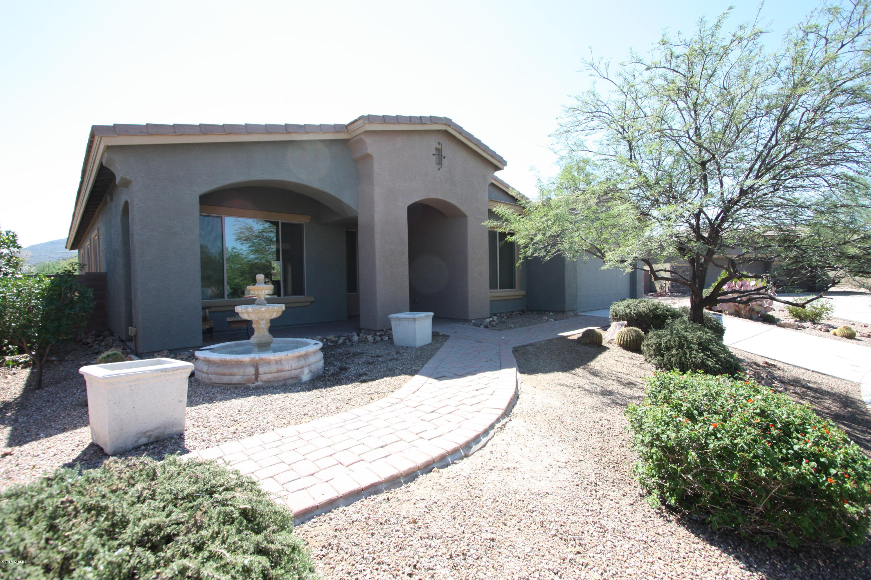 8449 N Ironwood Reserve Way