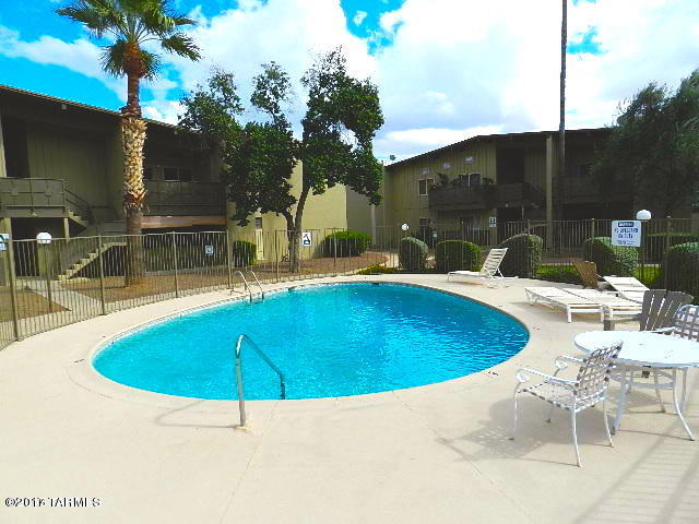 2525 N Alvernon Unit: F6