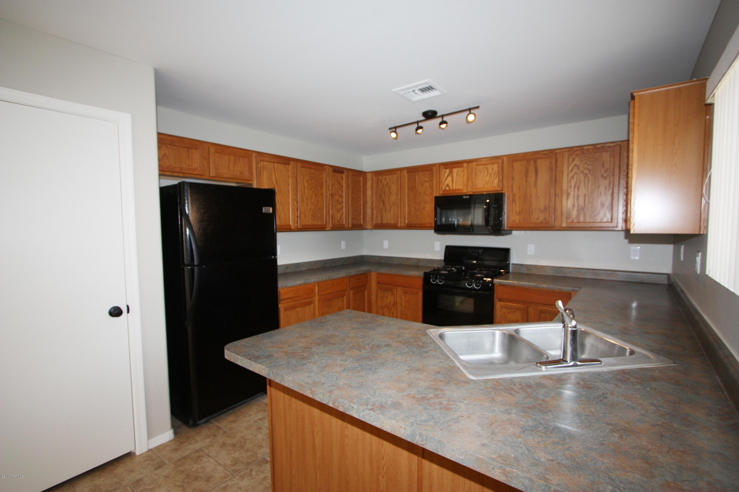 424 W Dawn Blossom Drive