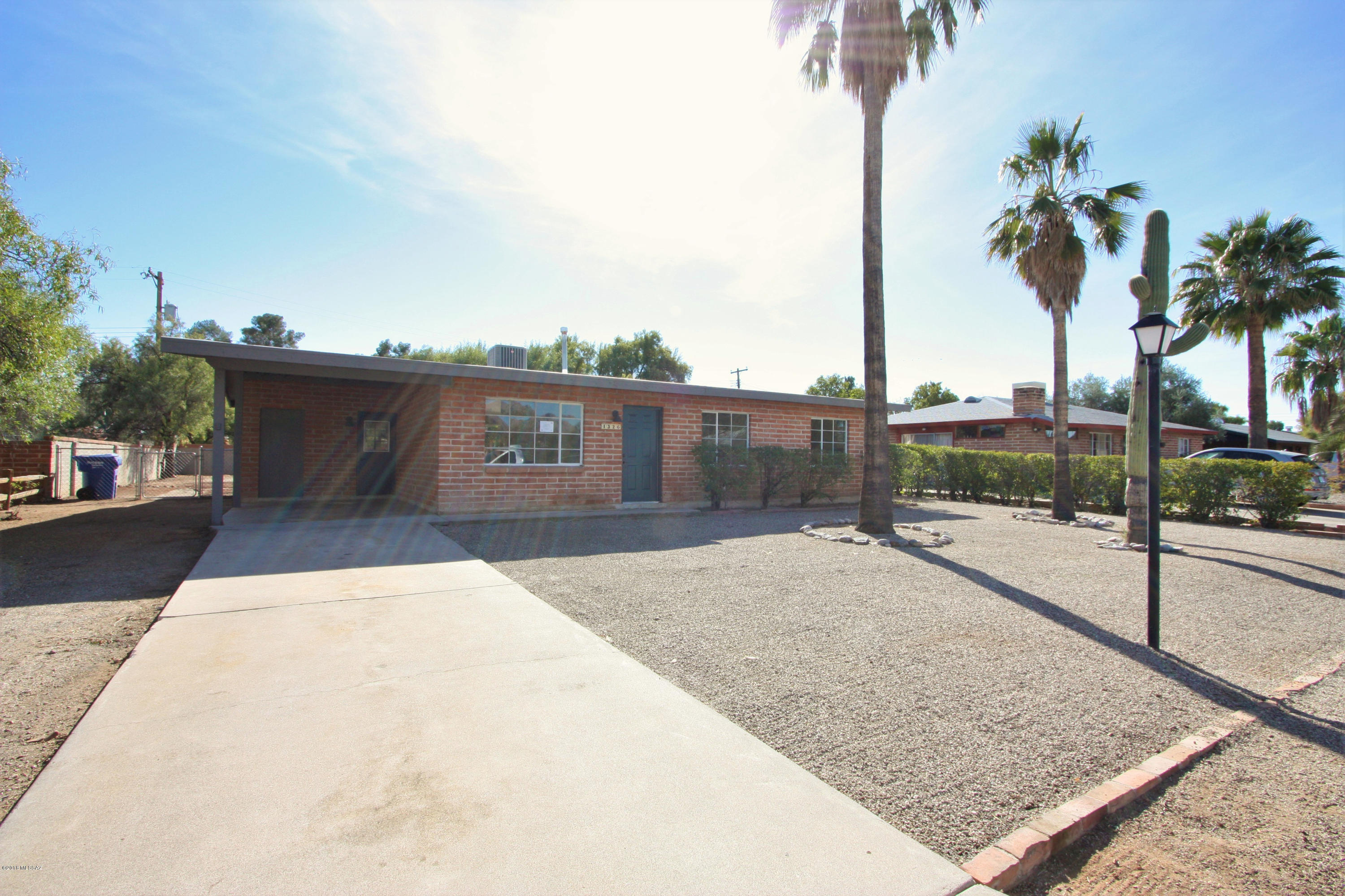 4326 E Monte Vista Drive