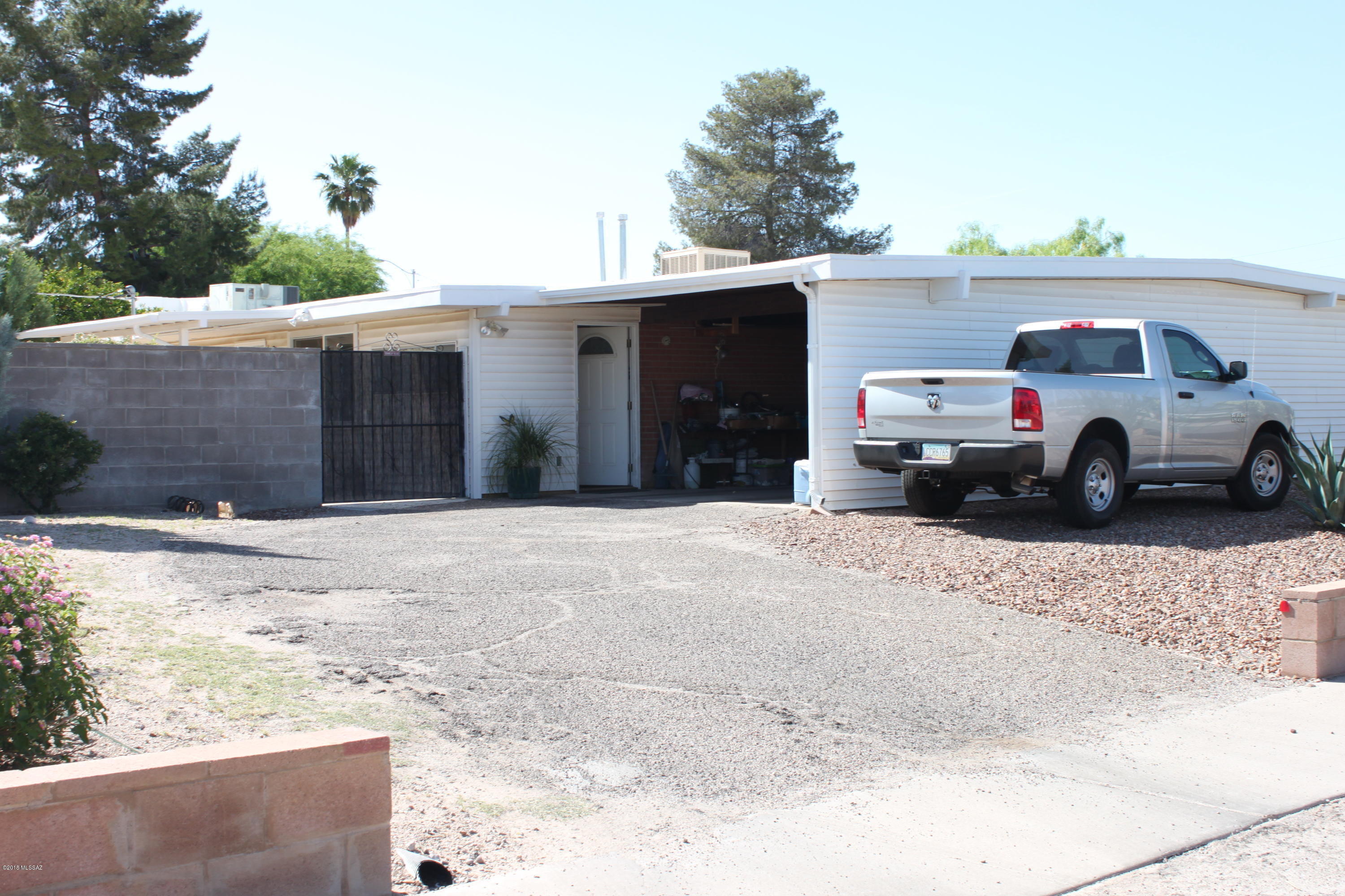 8148 E Colette Place