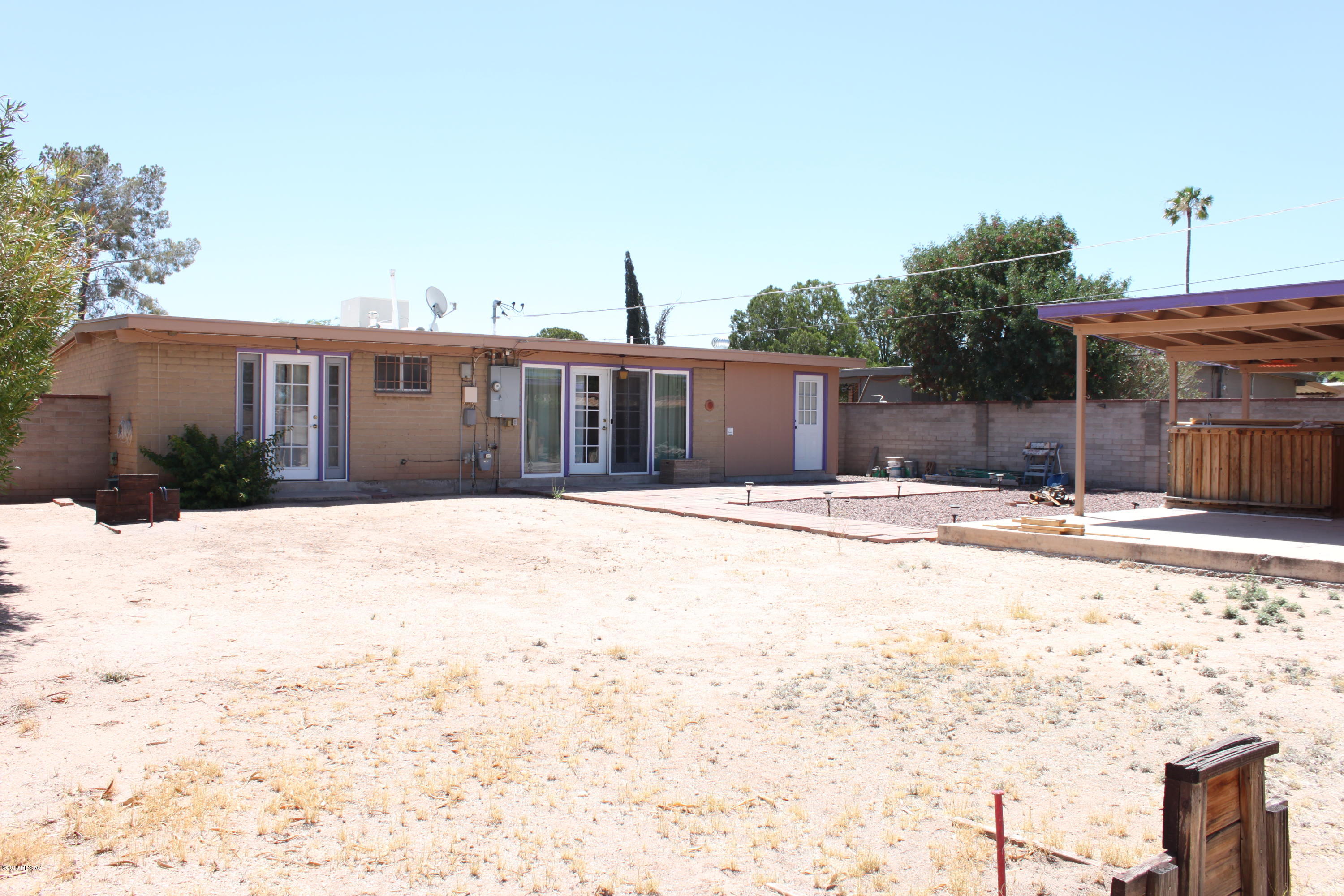3320 S Irene Place