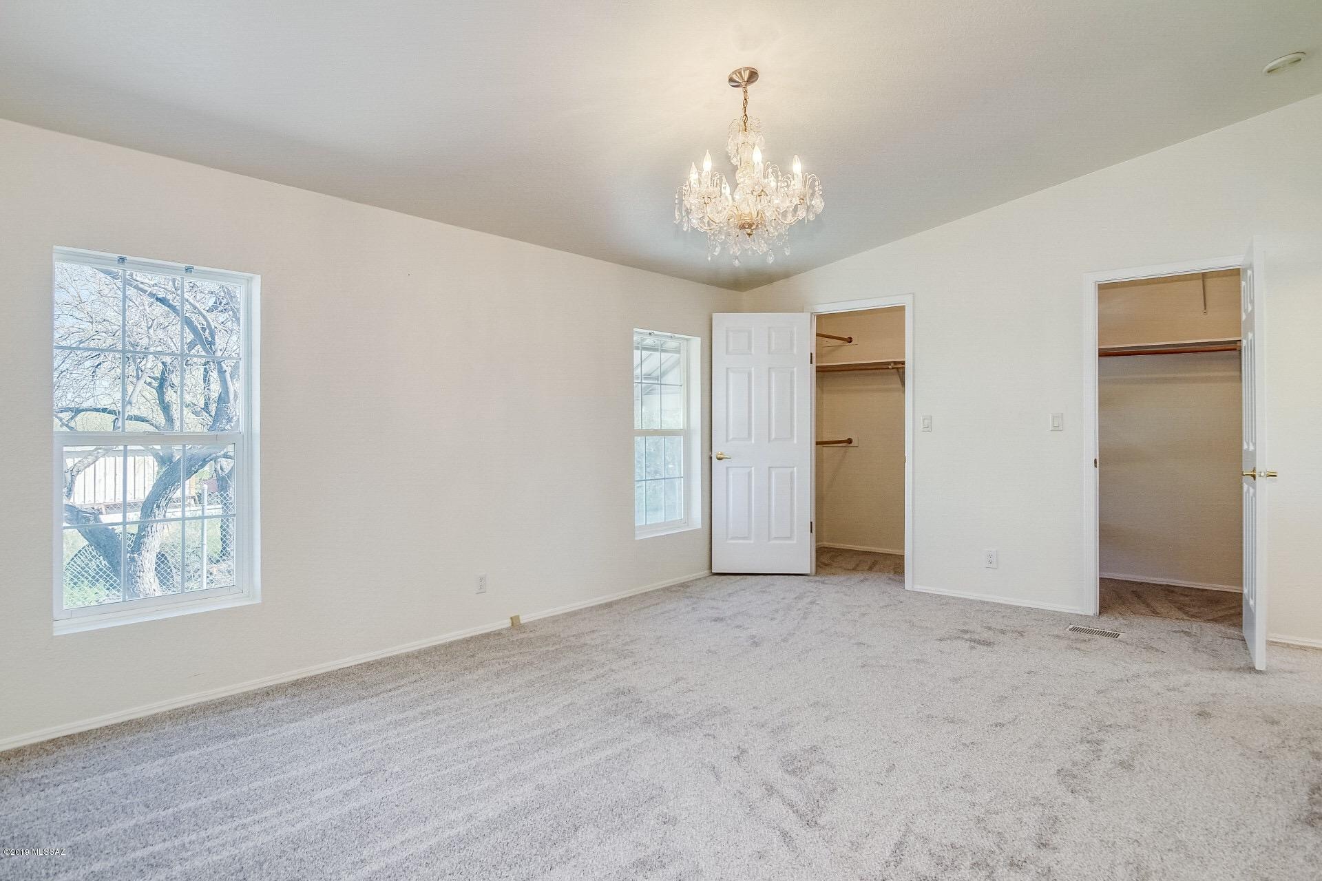 2915 W Via San Andrea
