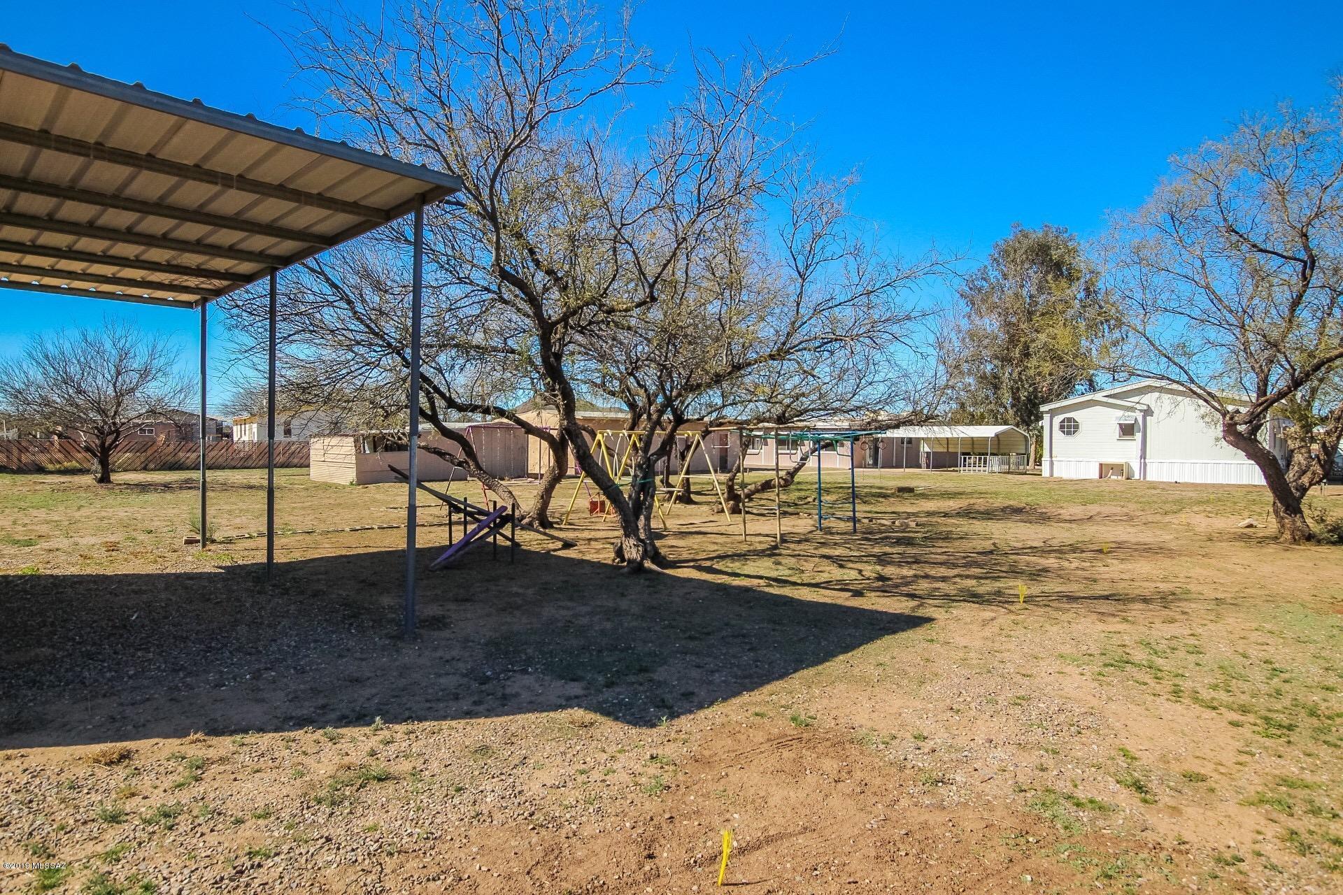 2915 W Via San Andrea