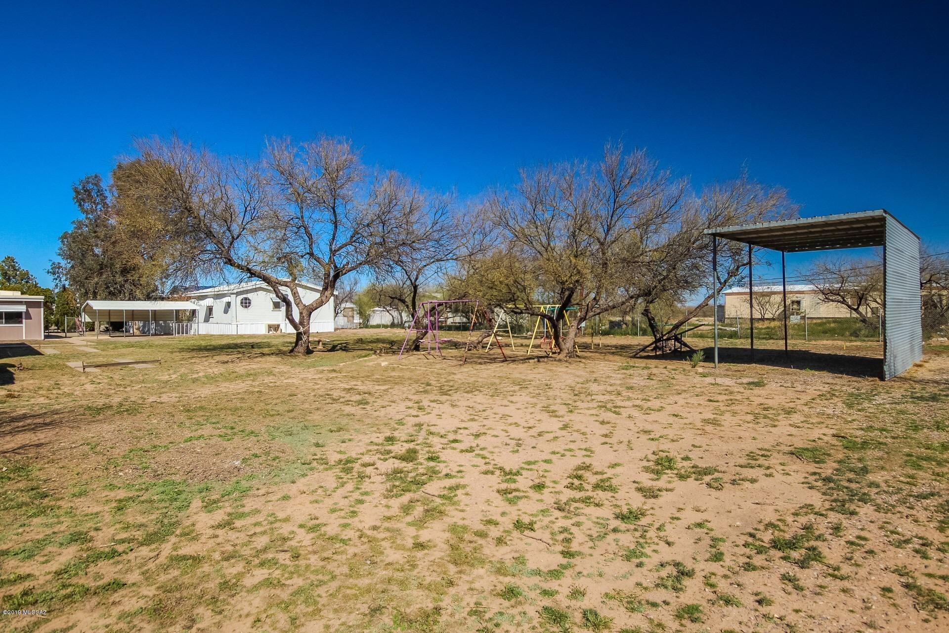 2915 W Via San Andrea