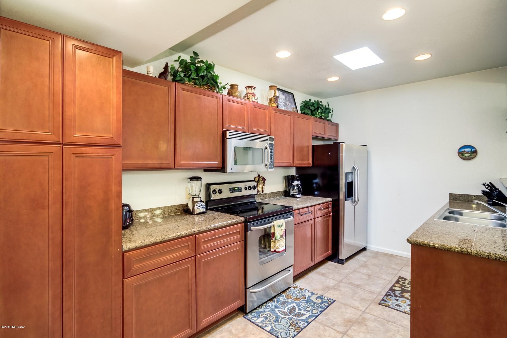 6255 N Camino Pimeria Alta Unit: 108