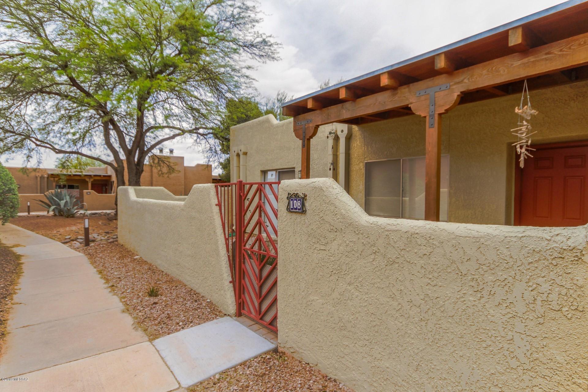 6255 N Camino Pimeria Alta Unit: 108