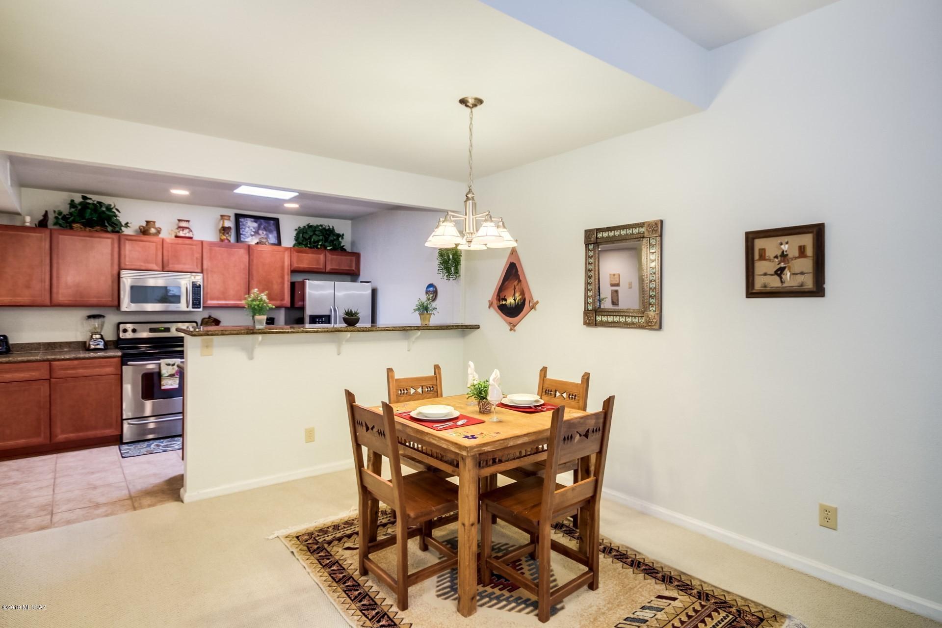 6255 N Camino Pimeria Alta Unit: 108