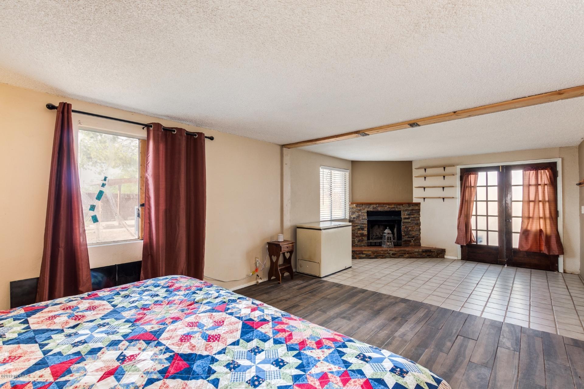 760 W Alturas Street