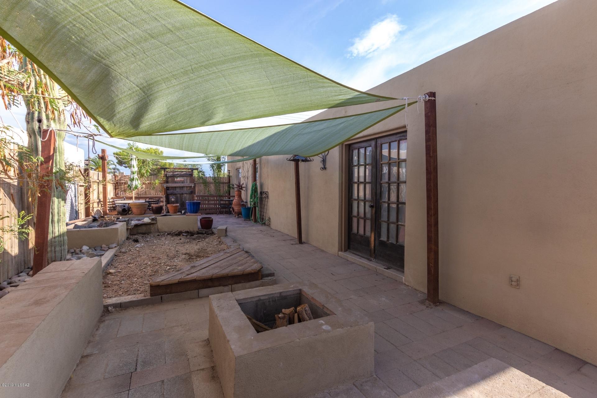 760 W Alturas Street