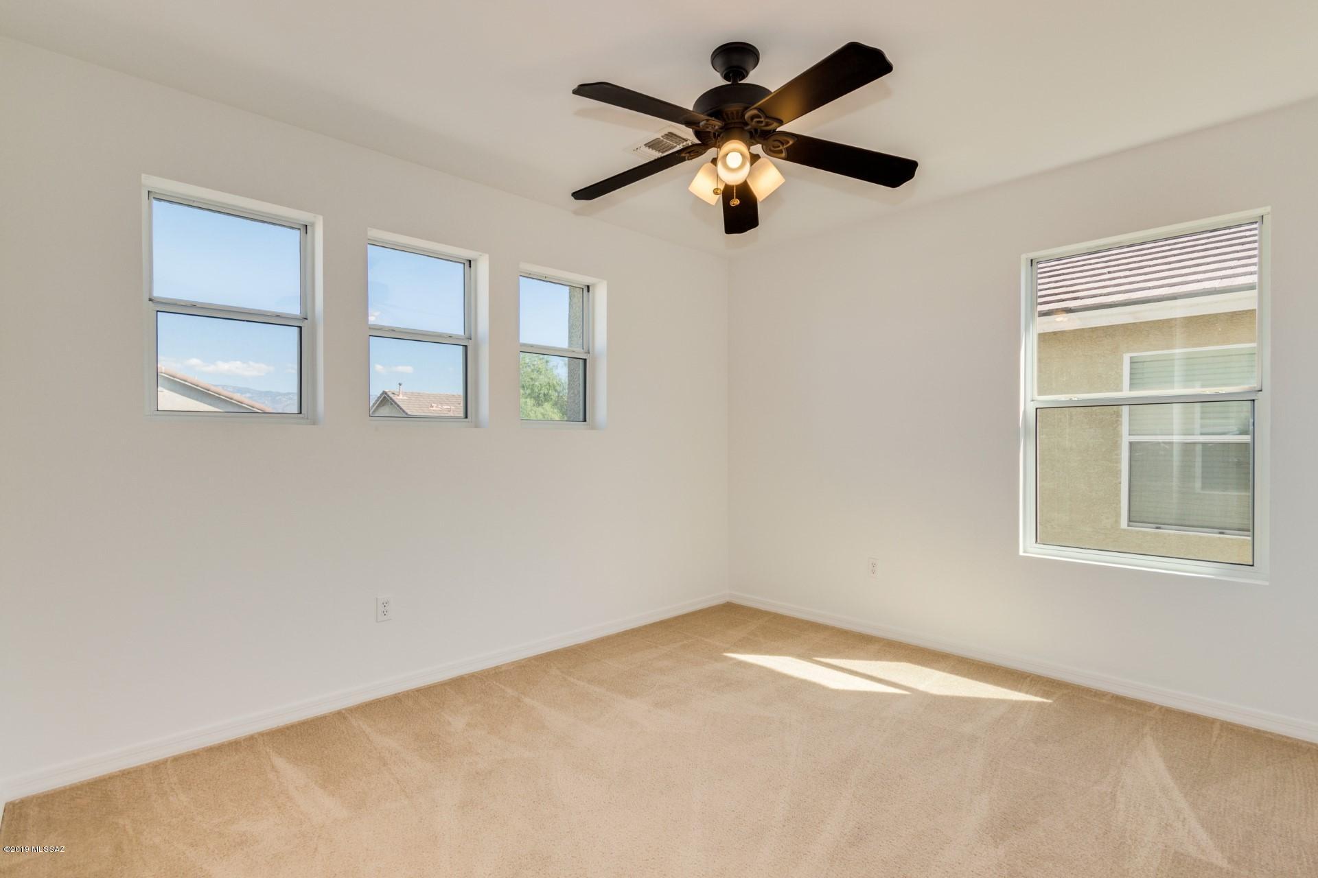 7628 E Desert Overlook Drive