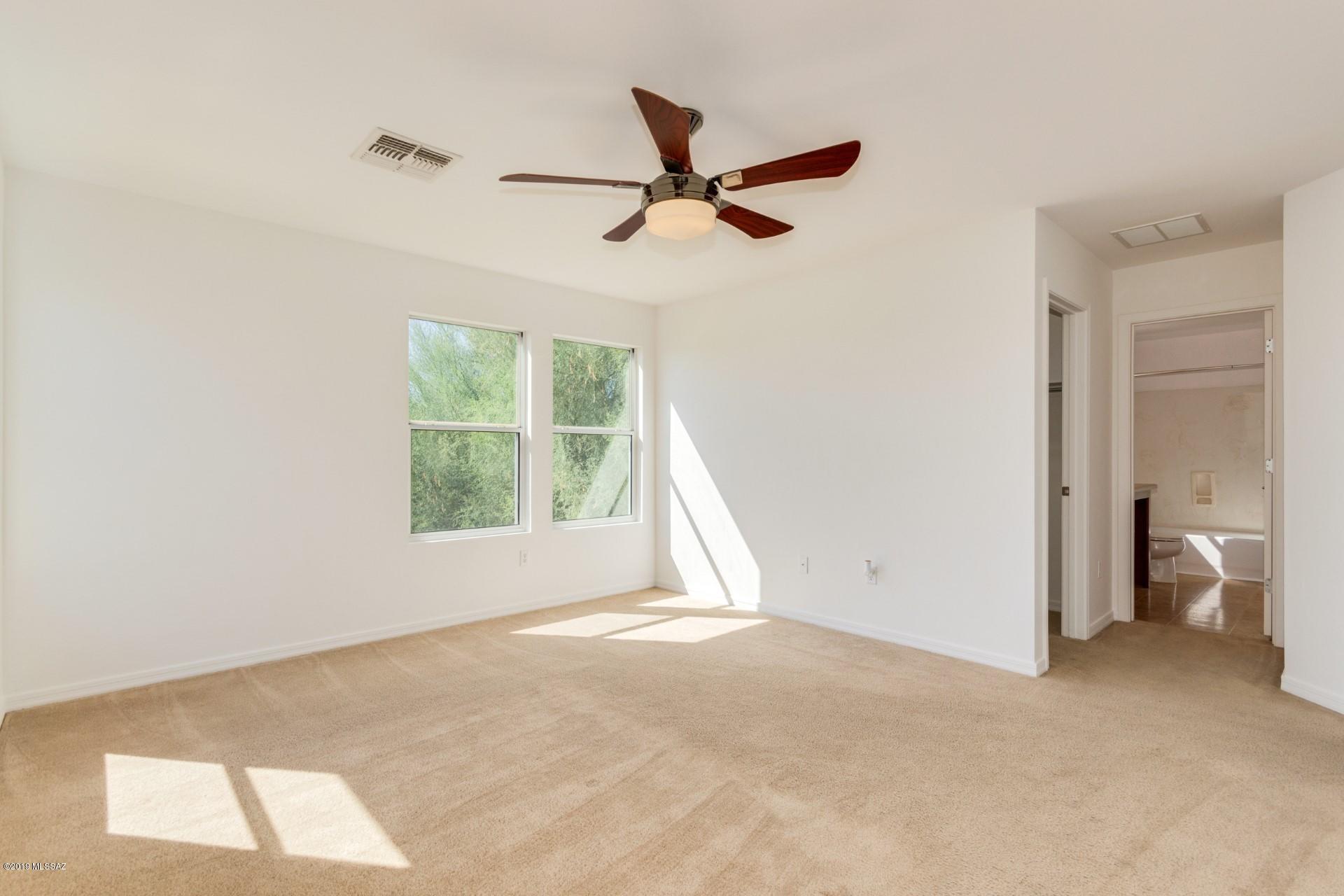 7628 E Desert Overlook Drive