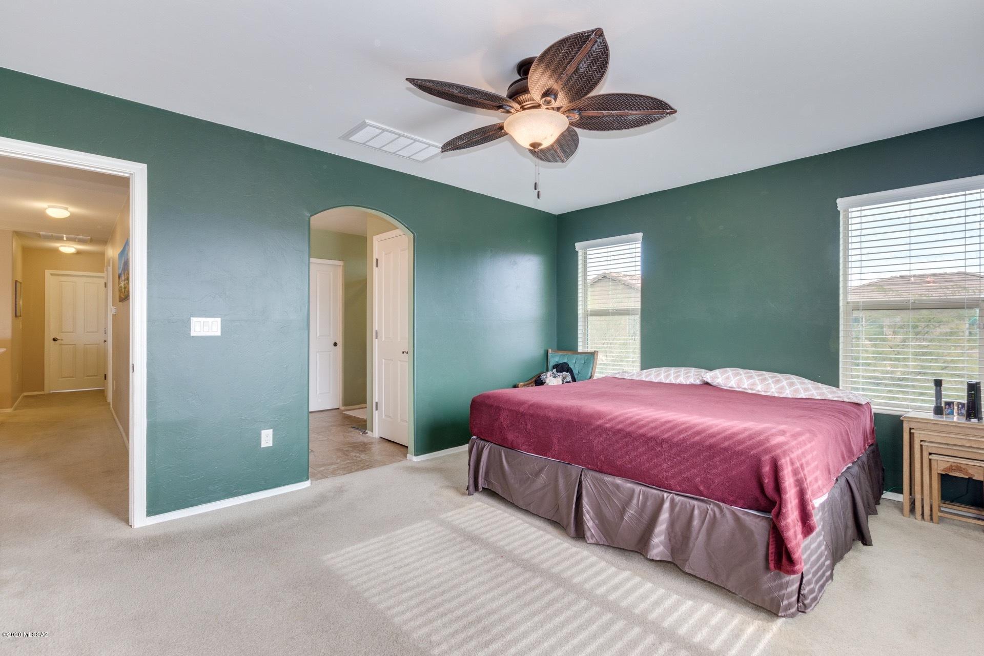 857 W Calle Arroyo Norte