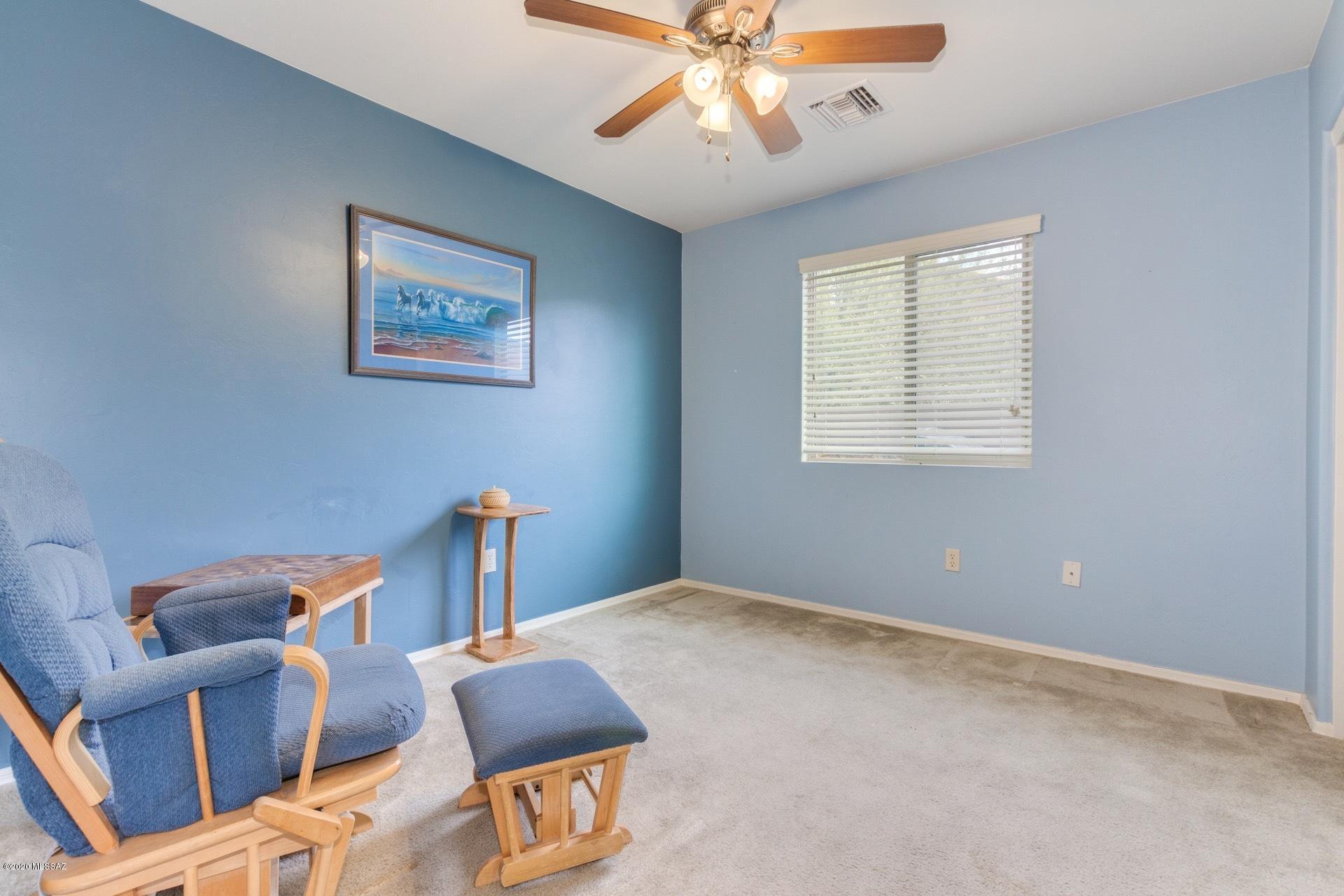 857 W Calle Arroyo Norte