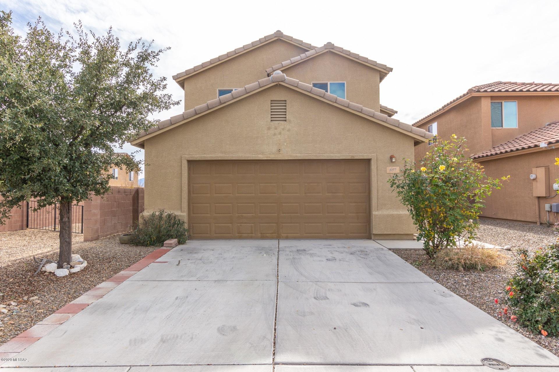 857 W Calle Arroyo Norte