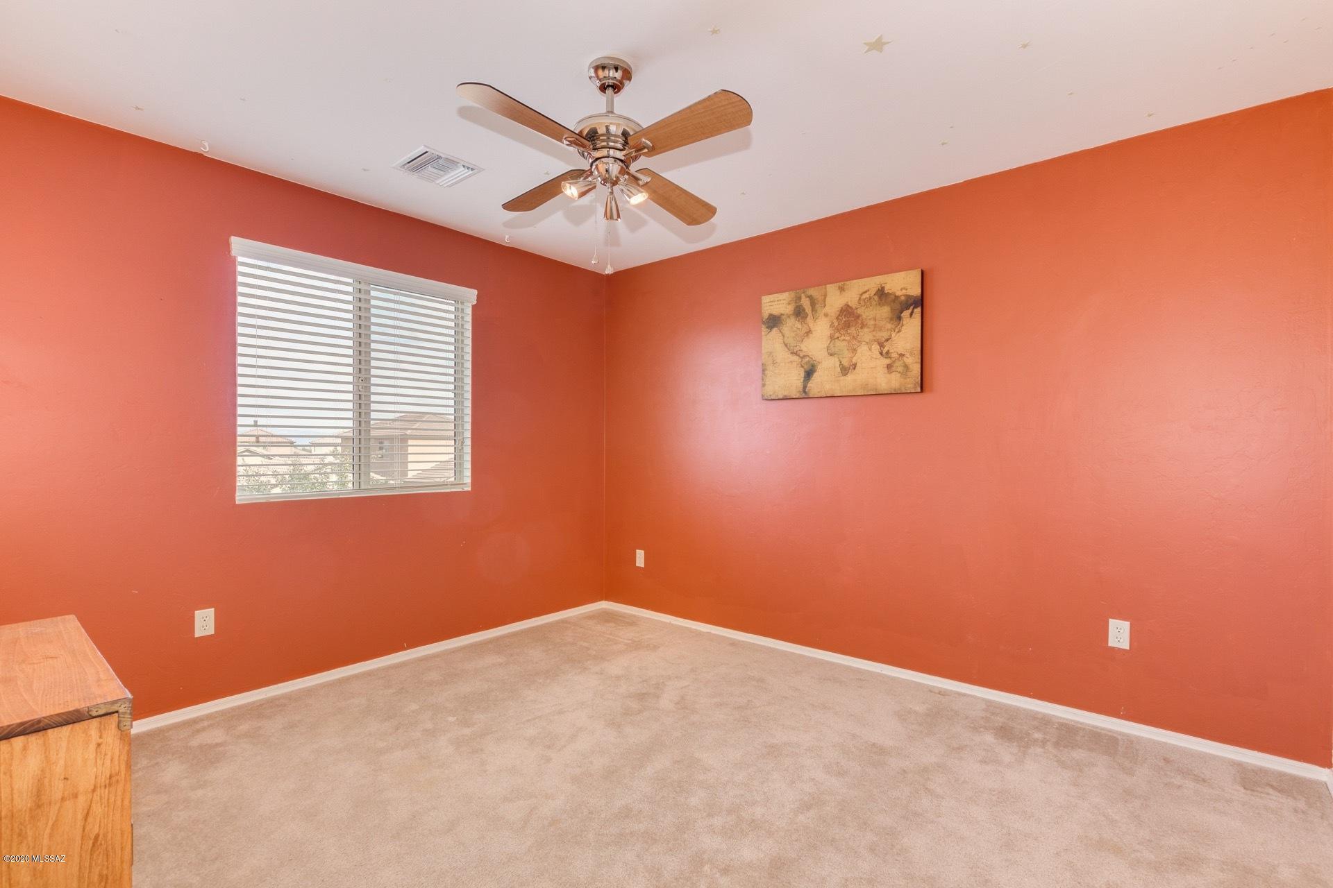857 W Calle Arroyo Norte