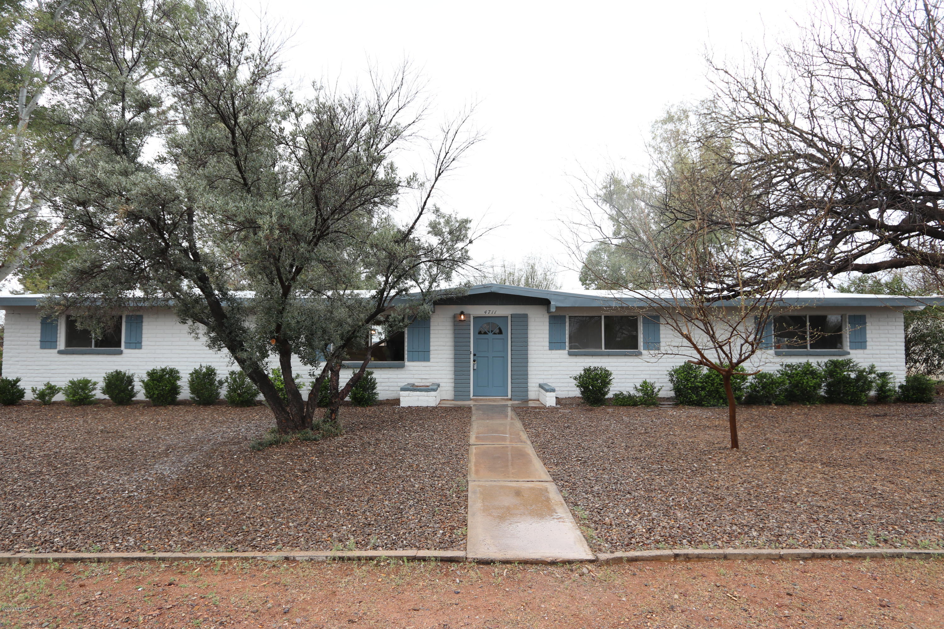 4711 W Santa Maria Drive
