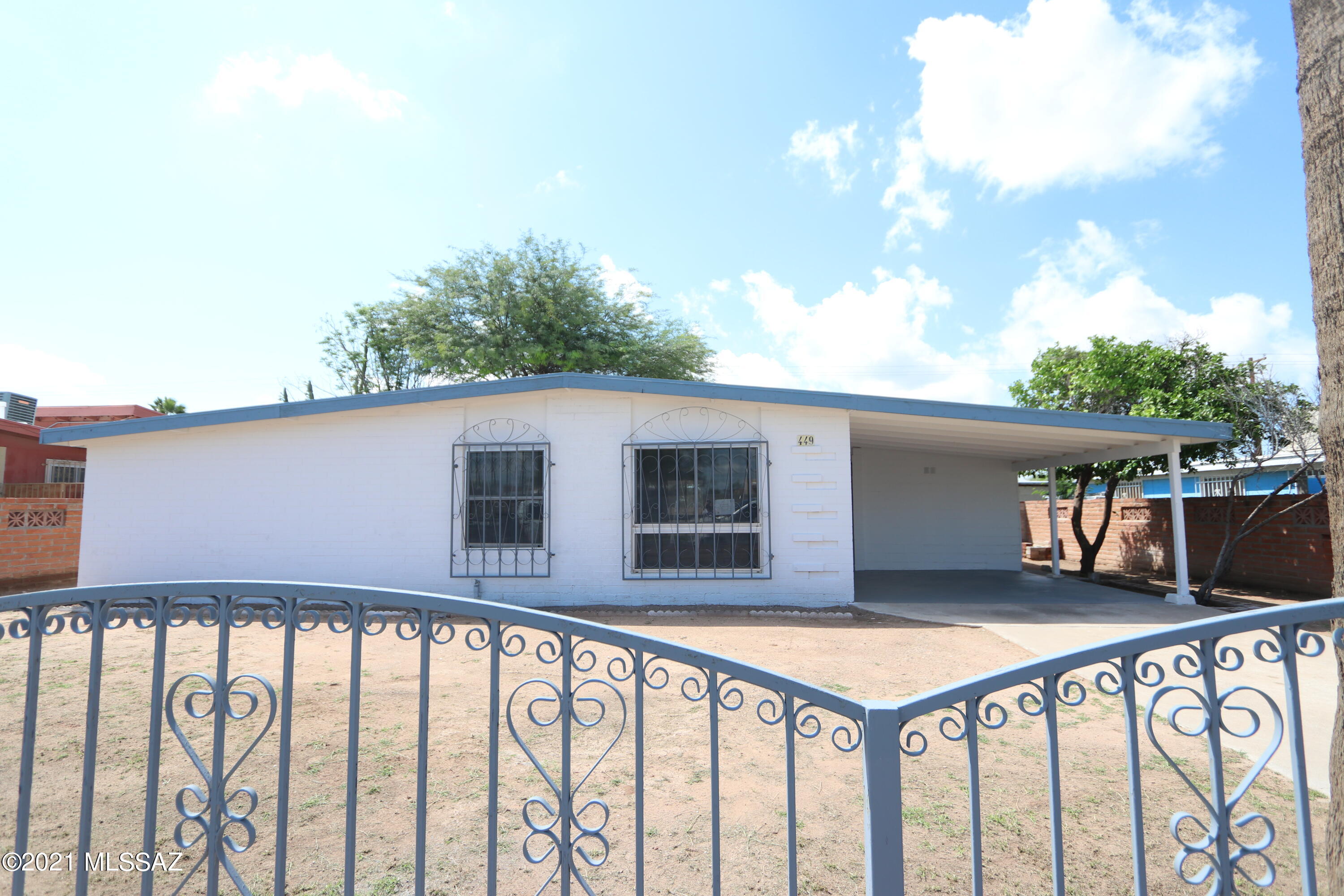 449 W Bilby Road