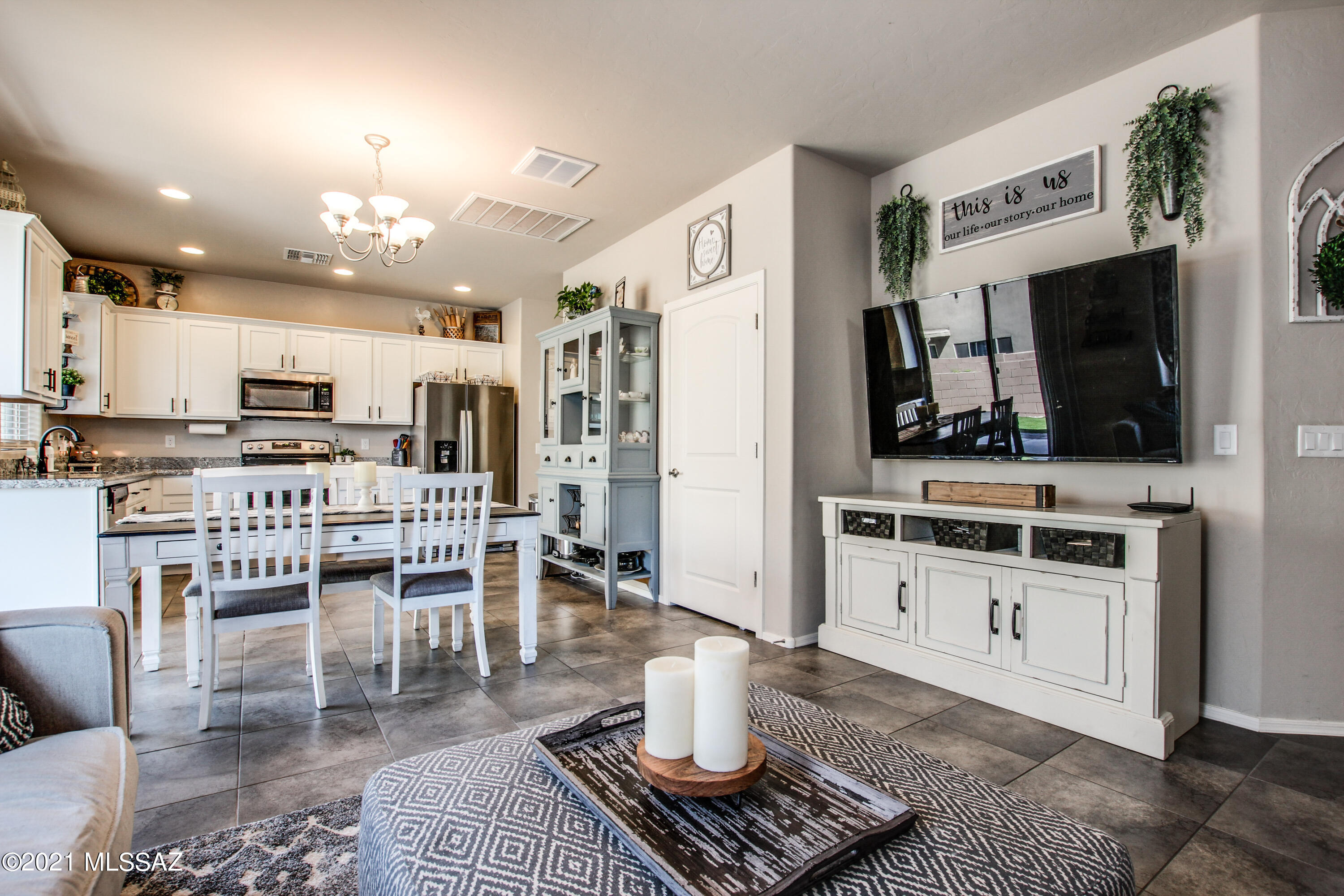 224 E Scepter Lane