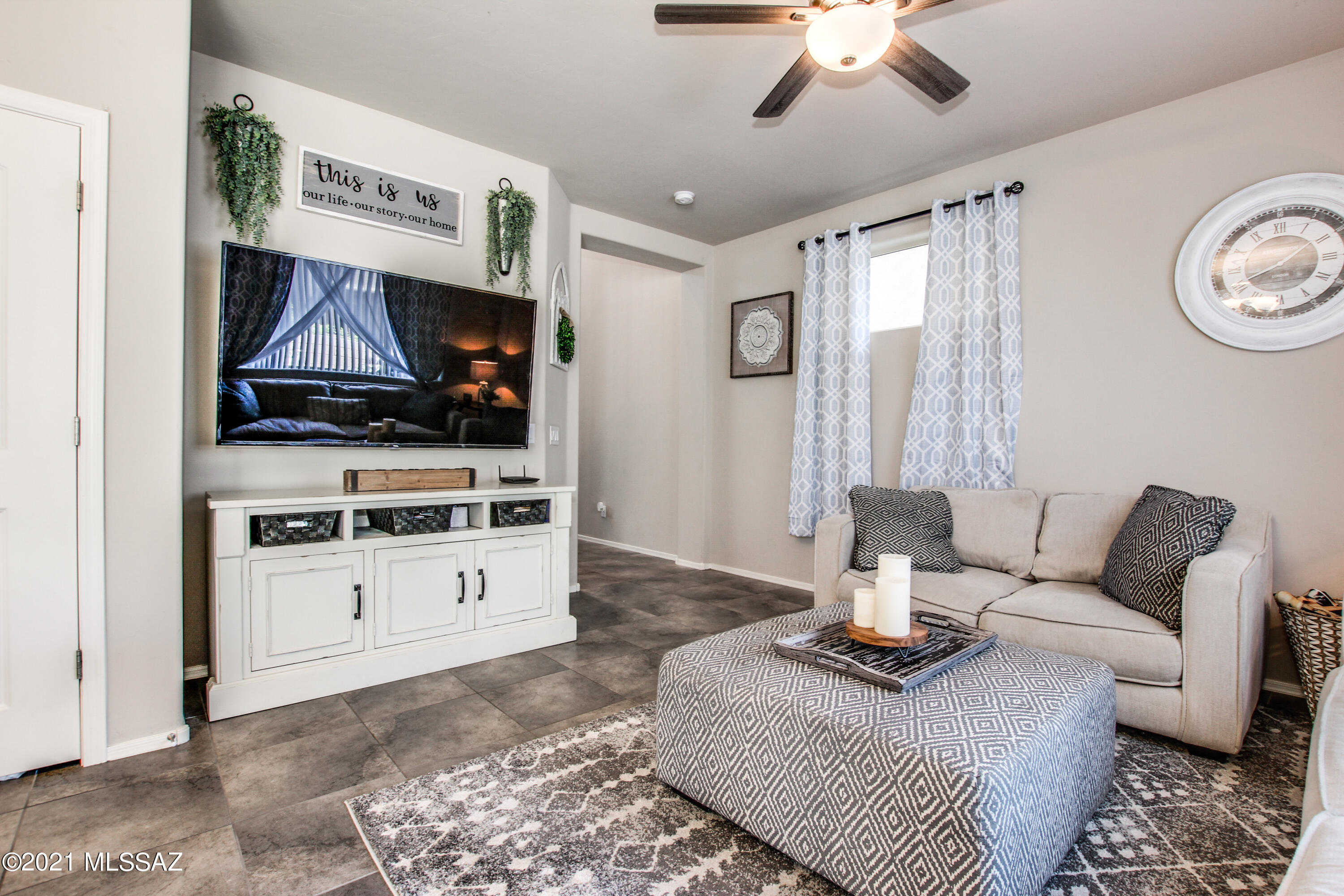 224 E Scepter Lane