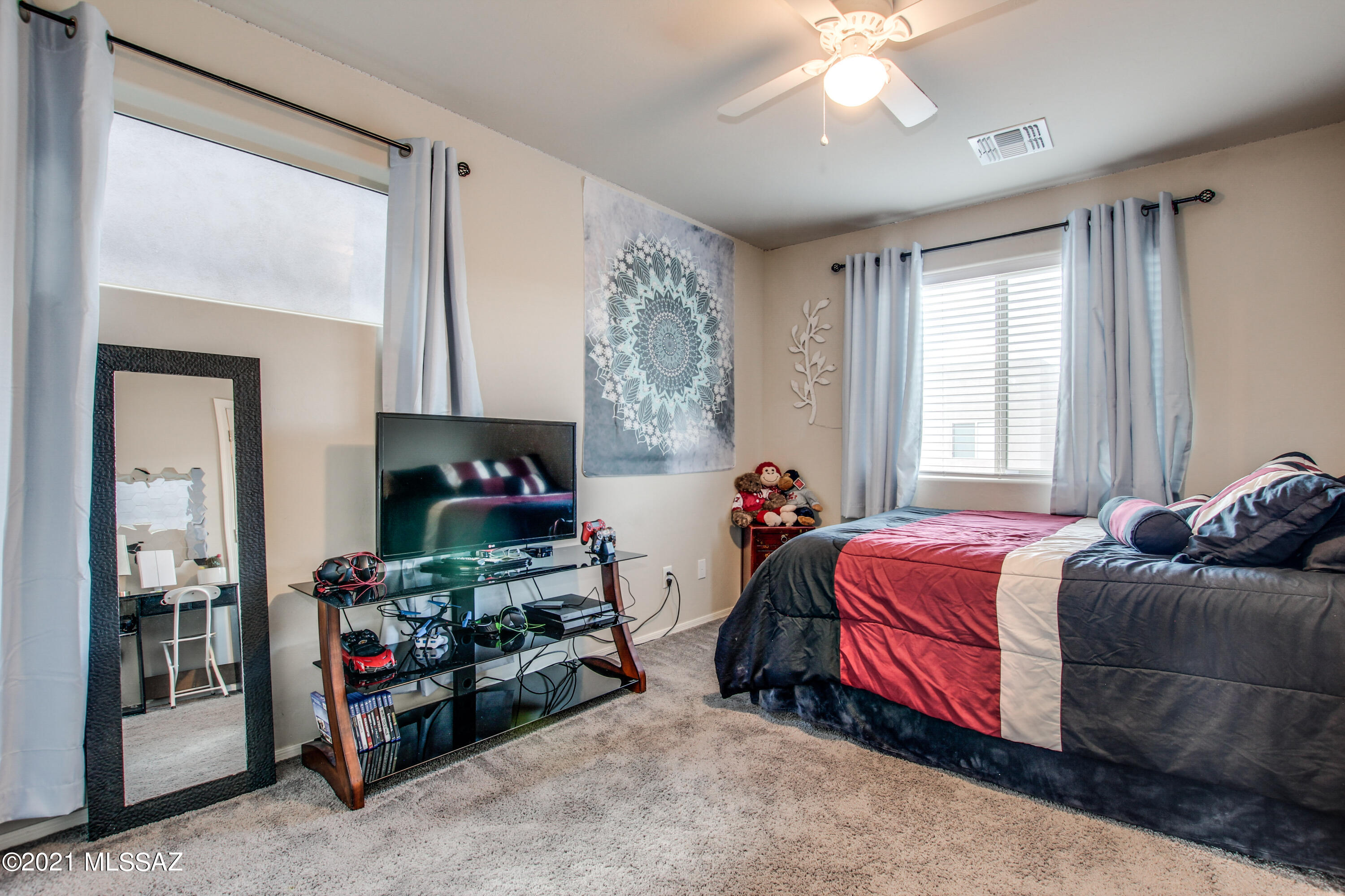 224 E Scepter Lane