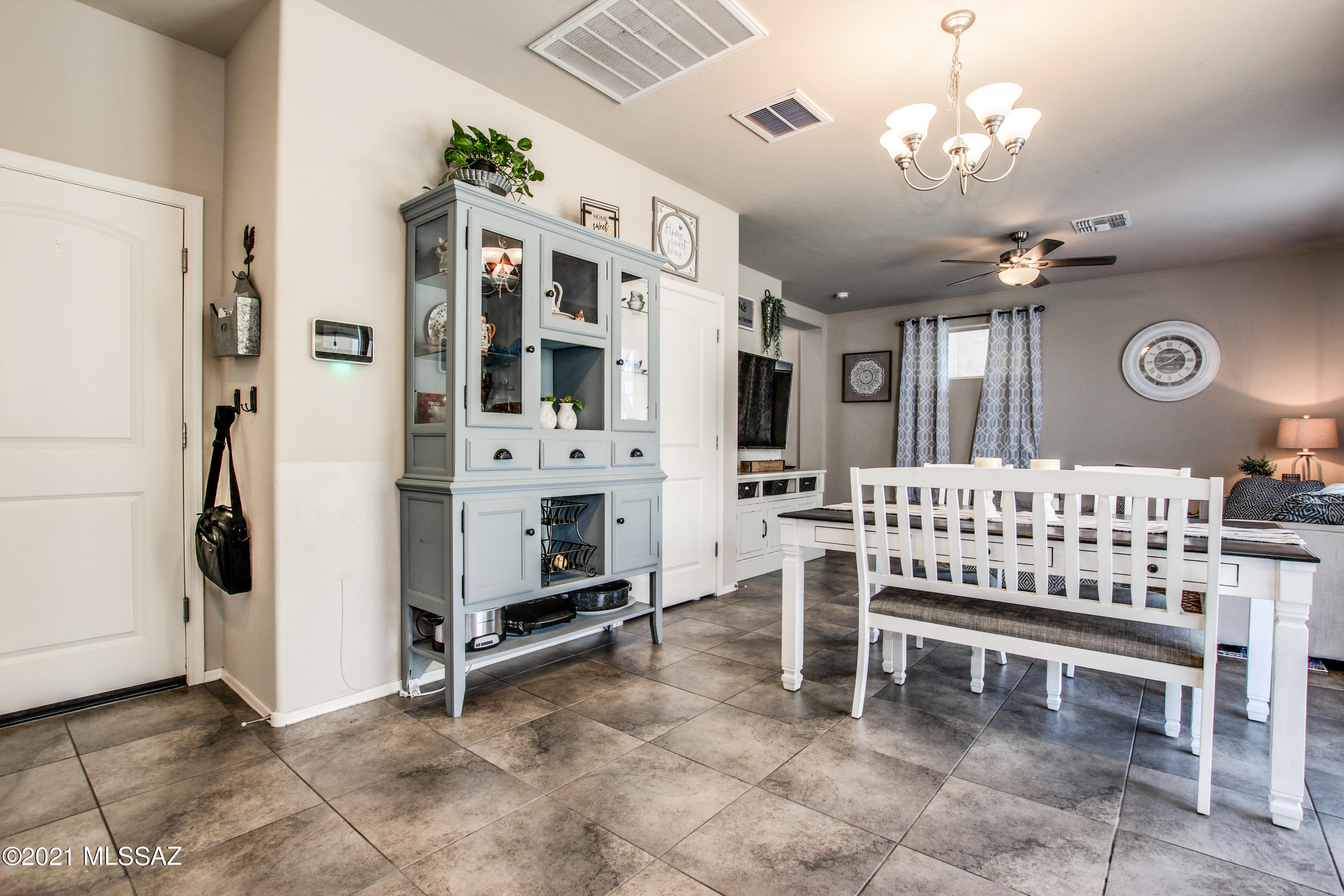 224 E Scepter Lane