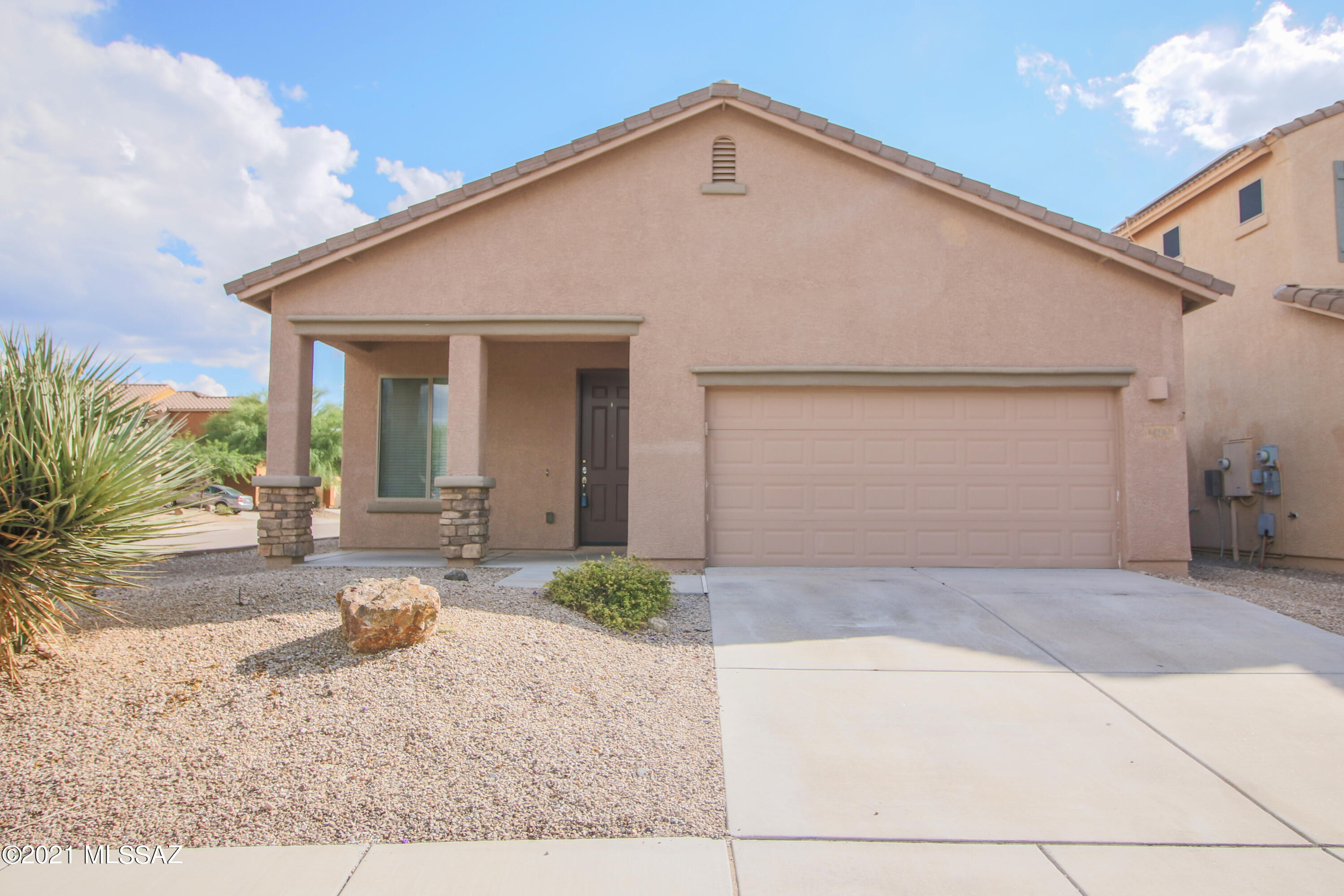 12562 E Red Canyon Place