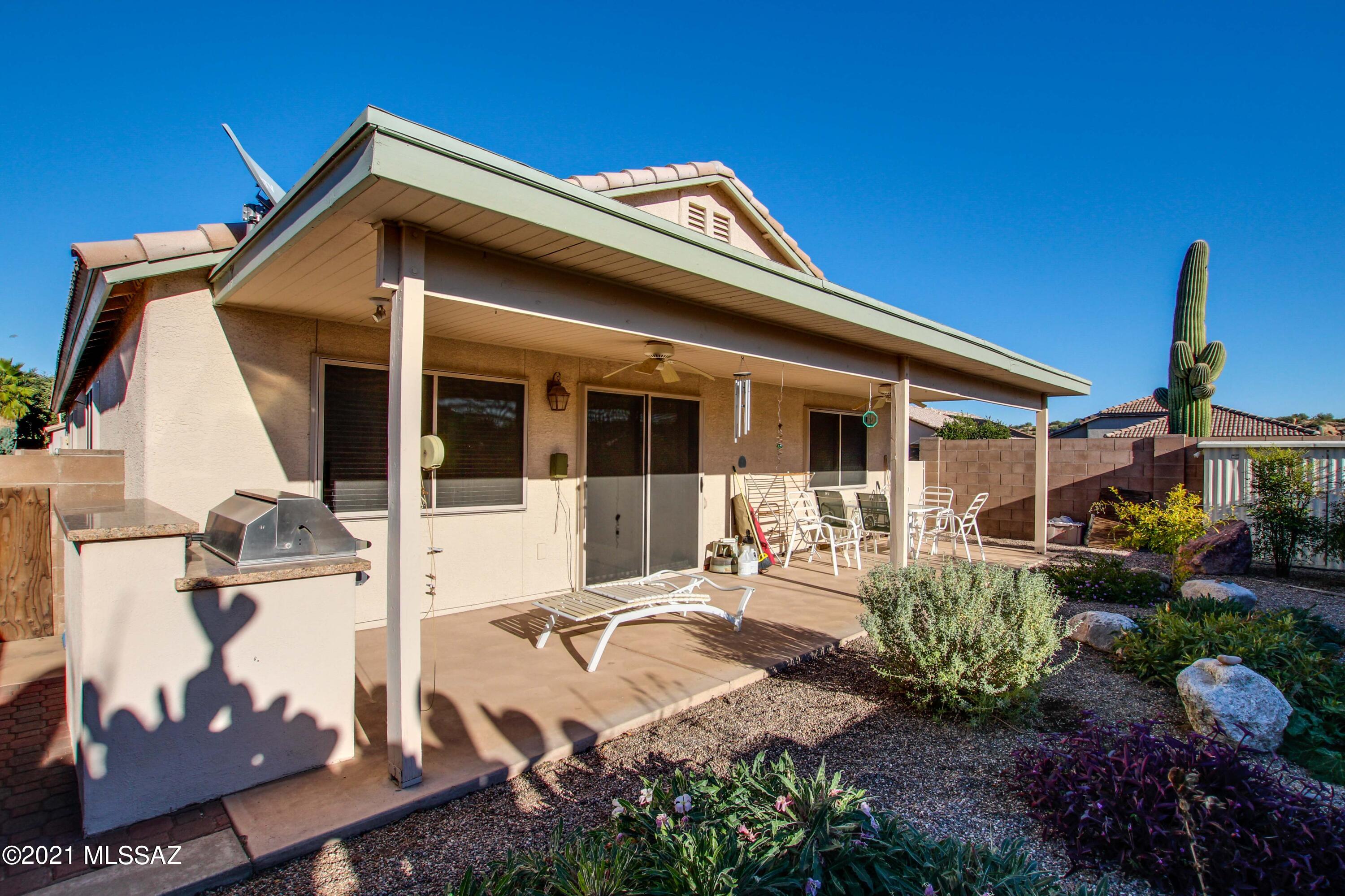 2801 W Simplicity Drive