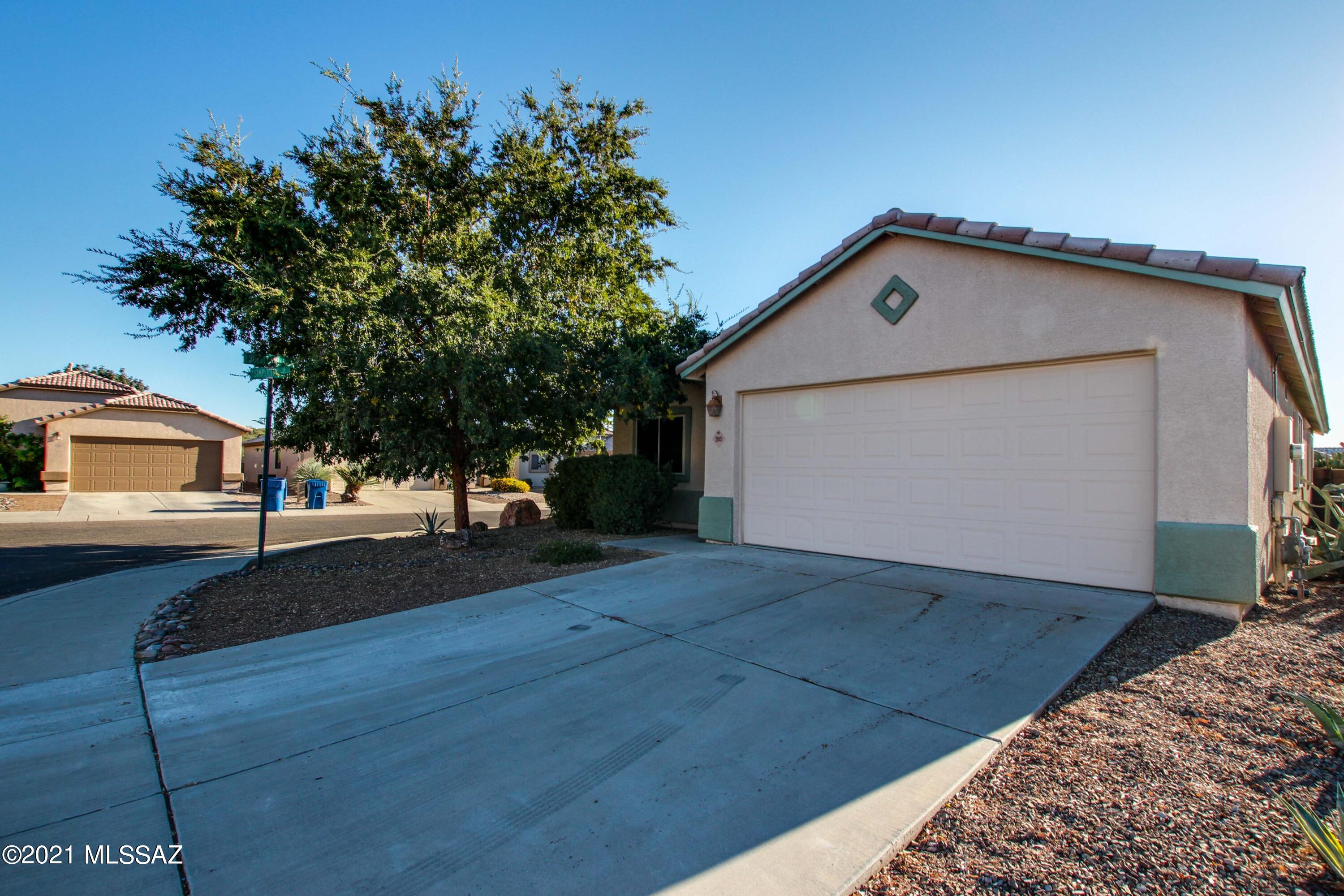 2801 W Simplicity Drive