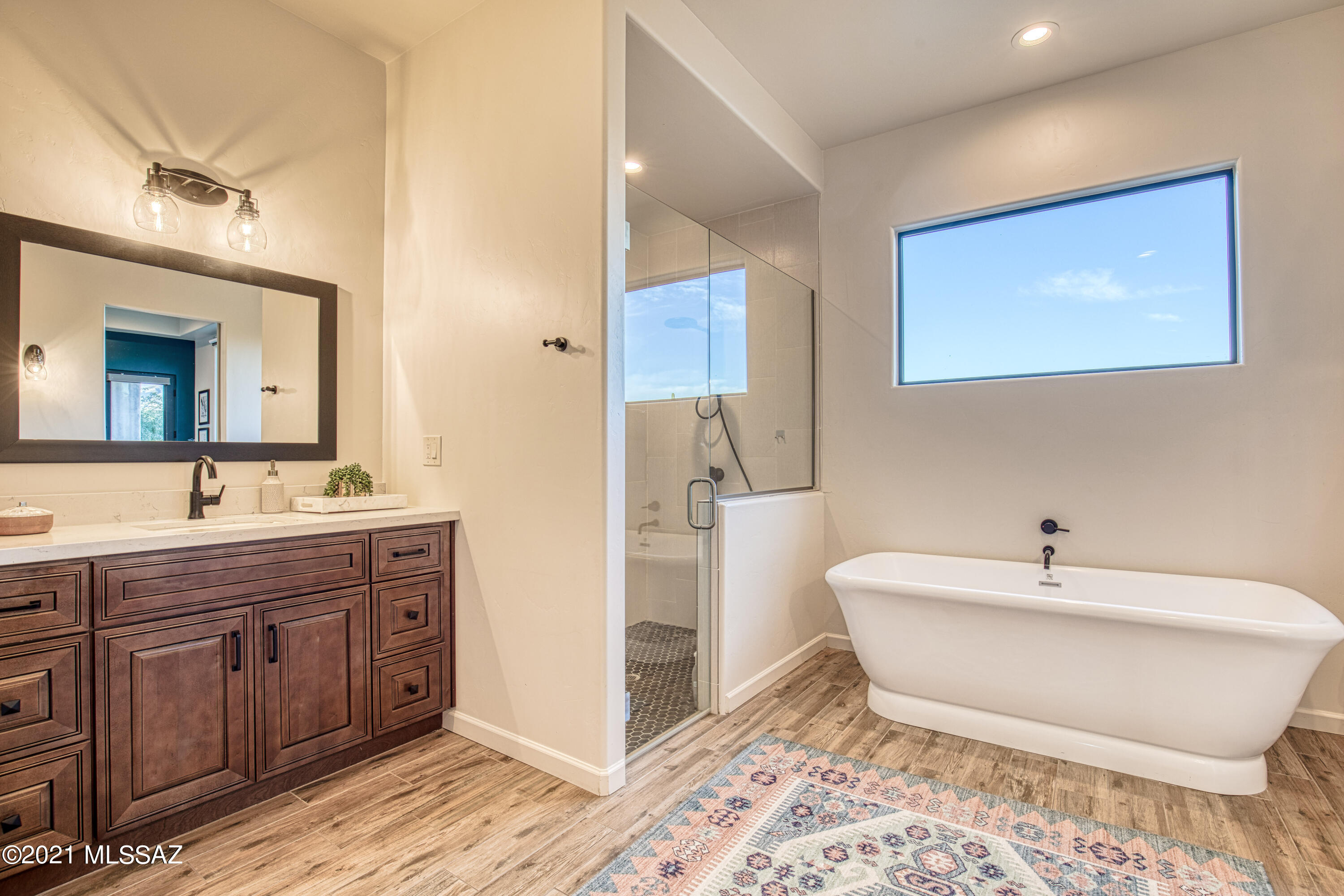 2756 N Megafauna Court