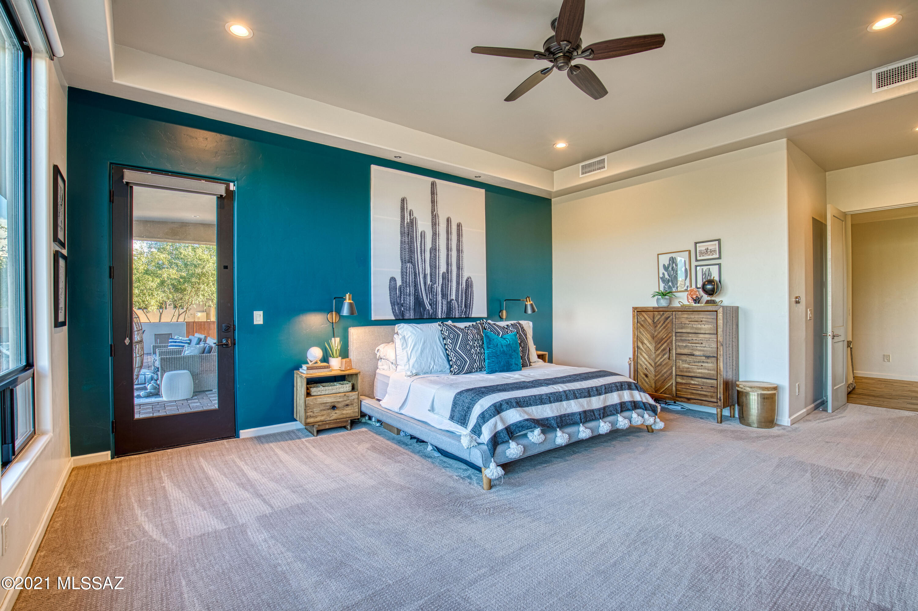 2756 N Megafauna Court