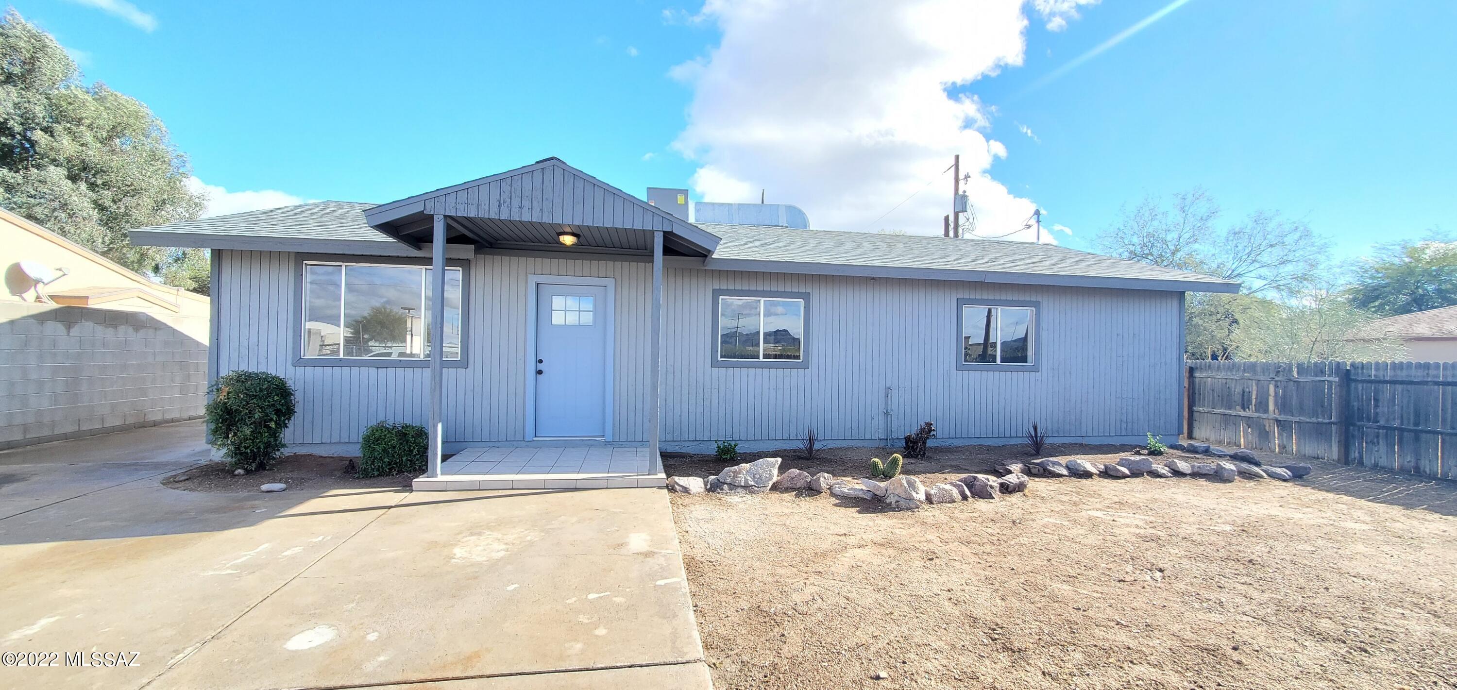 2640 N Fairview Avenue