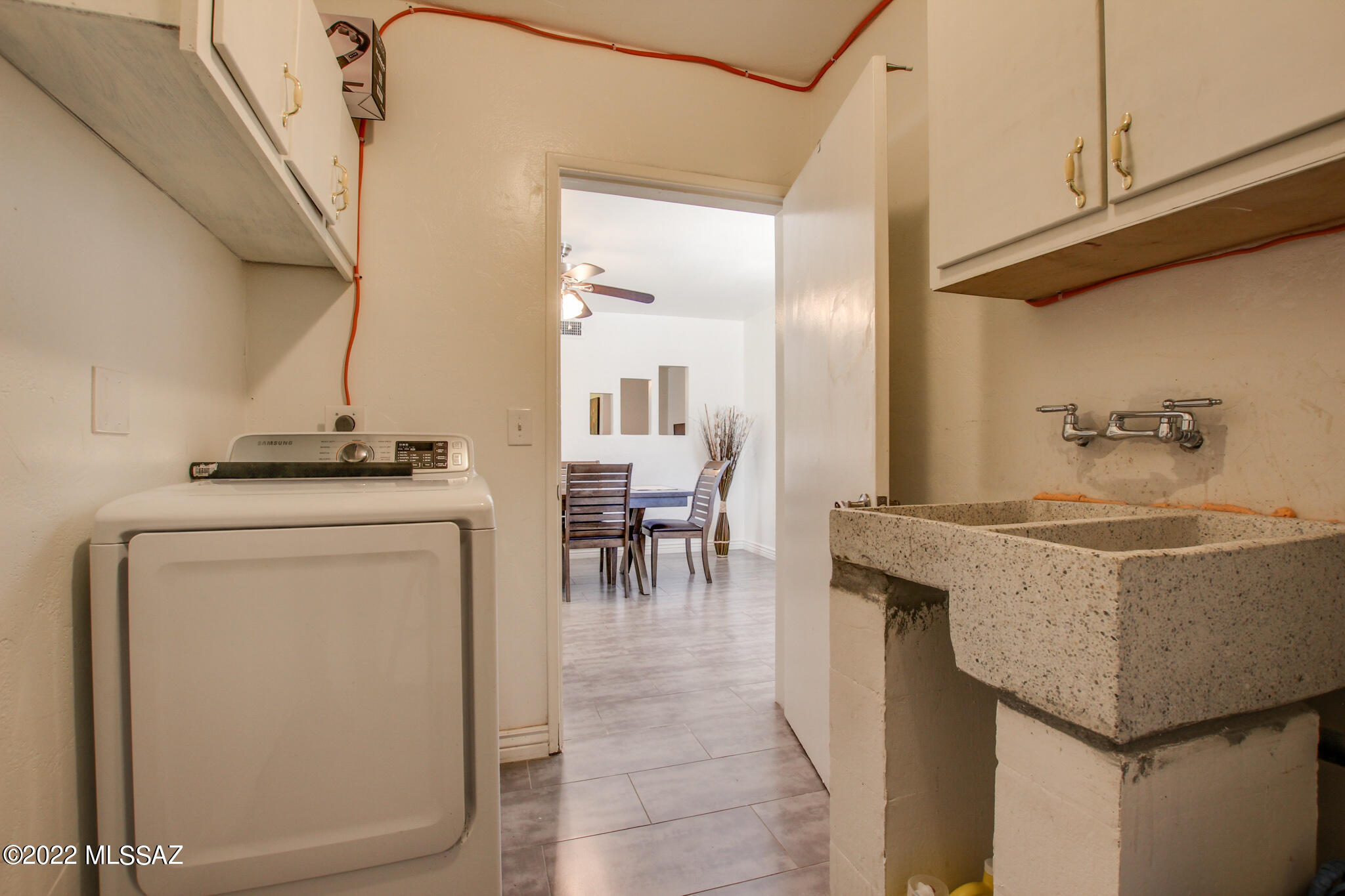 2940 W Calle Pajarito