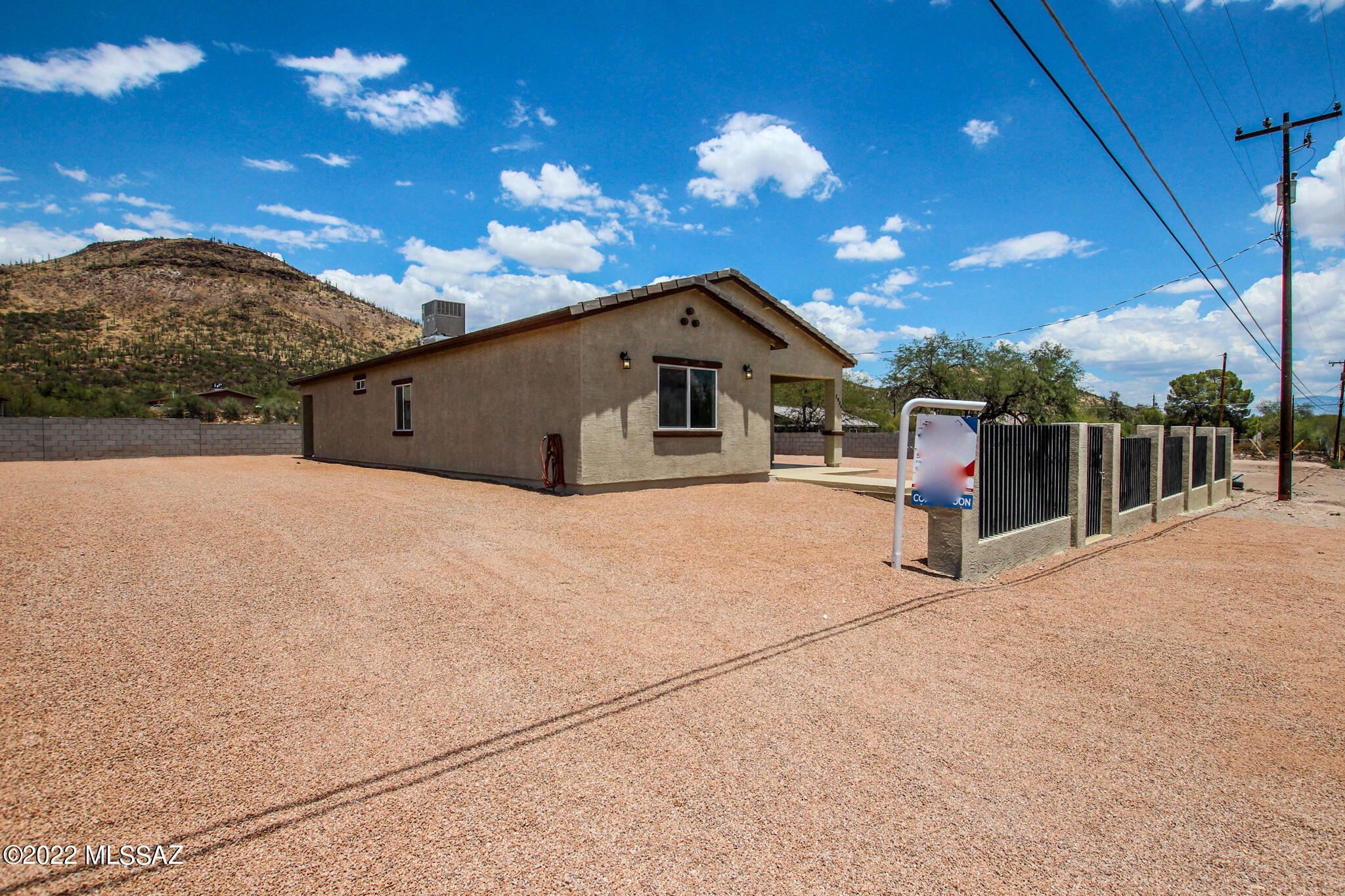 1934 W Pueblo Vista Boulevard