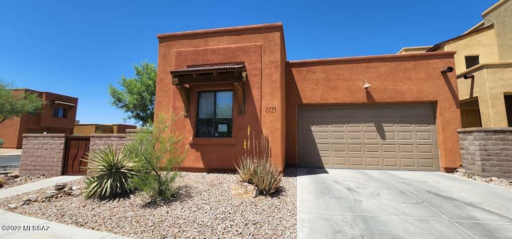 8721 E Perry Park Circle