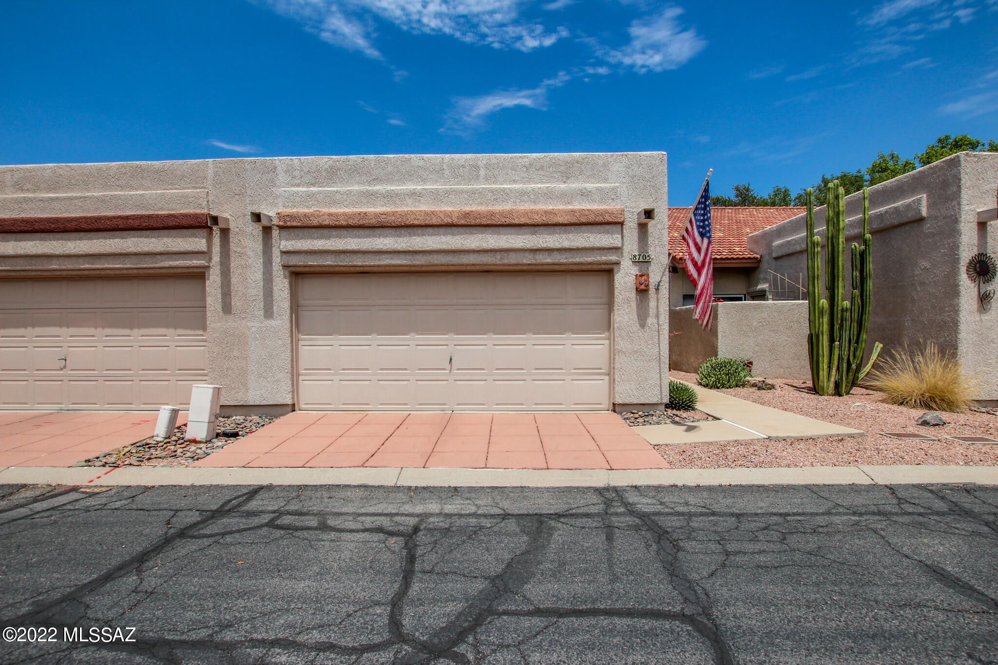 8705 N Johnny Miller Drive