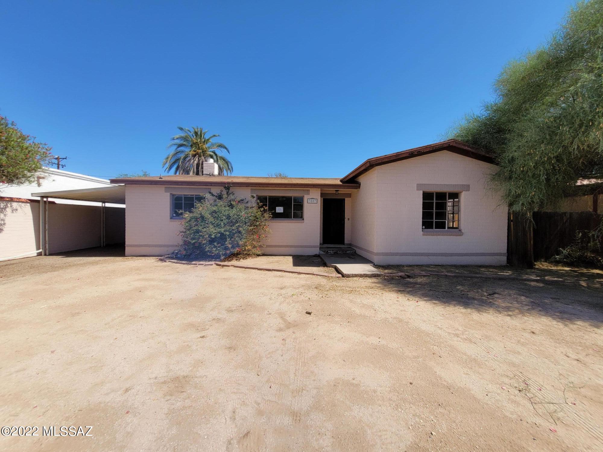 3807 E Calle Altar
