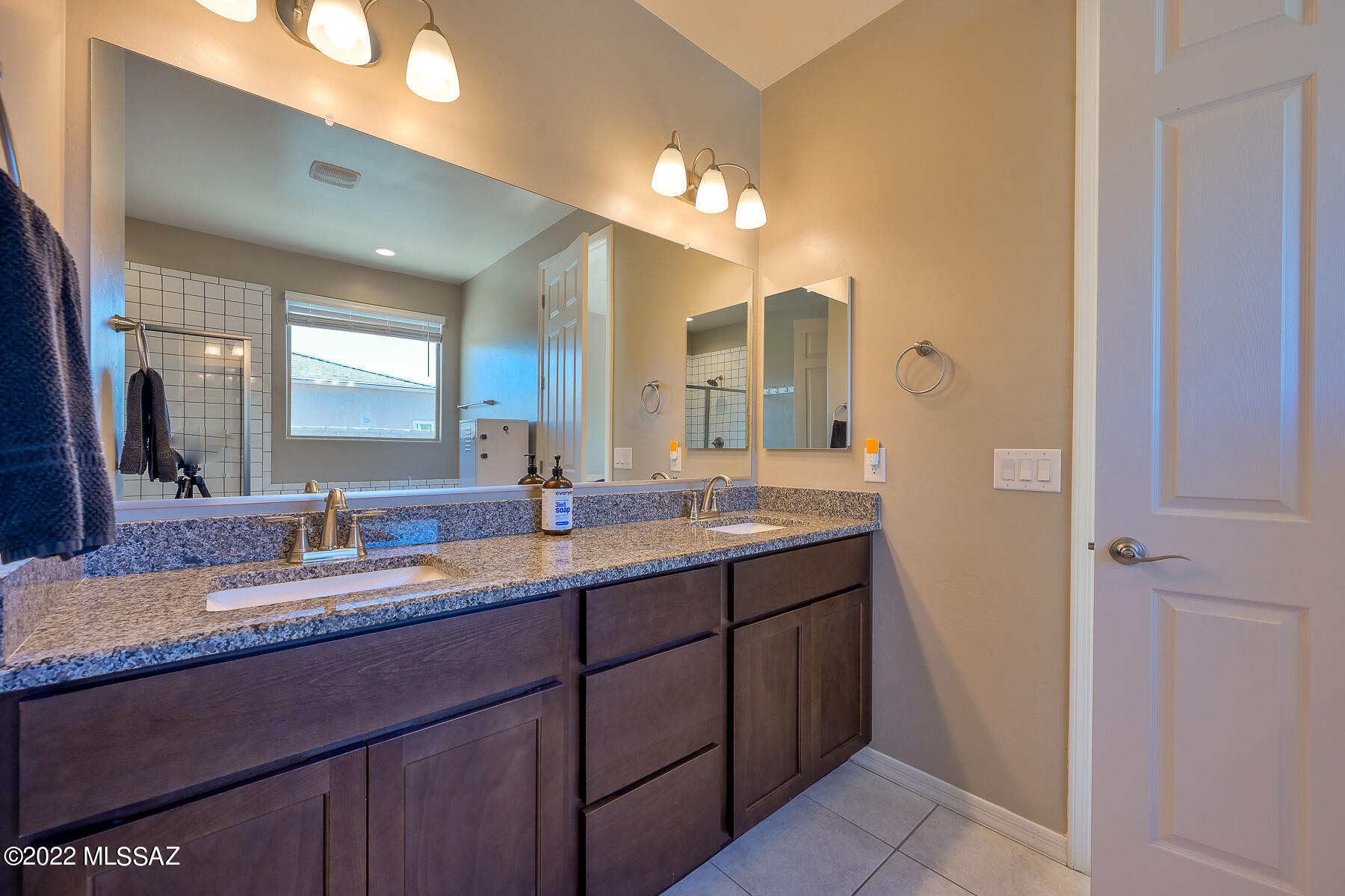 10070 E 5th Street