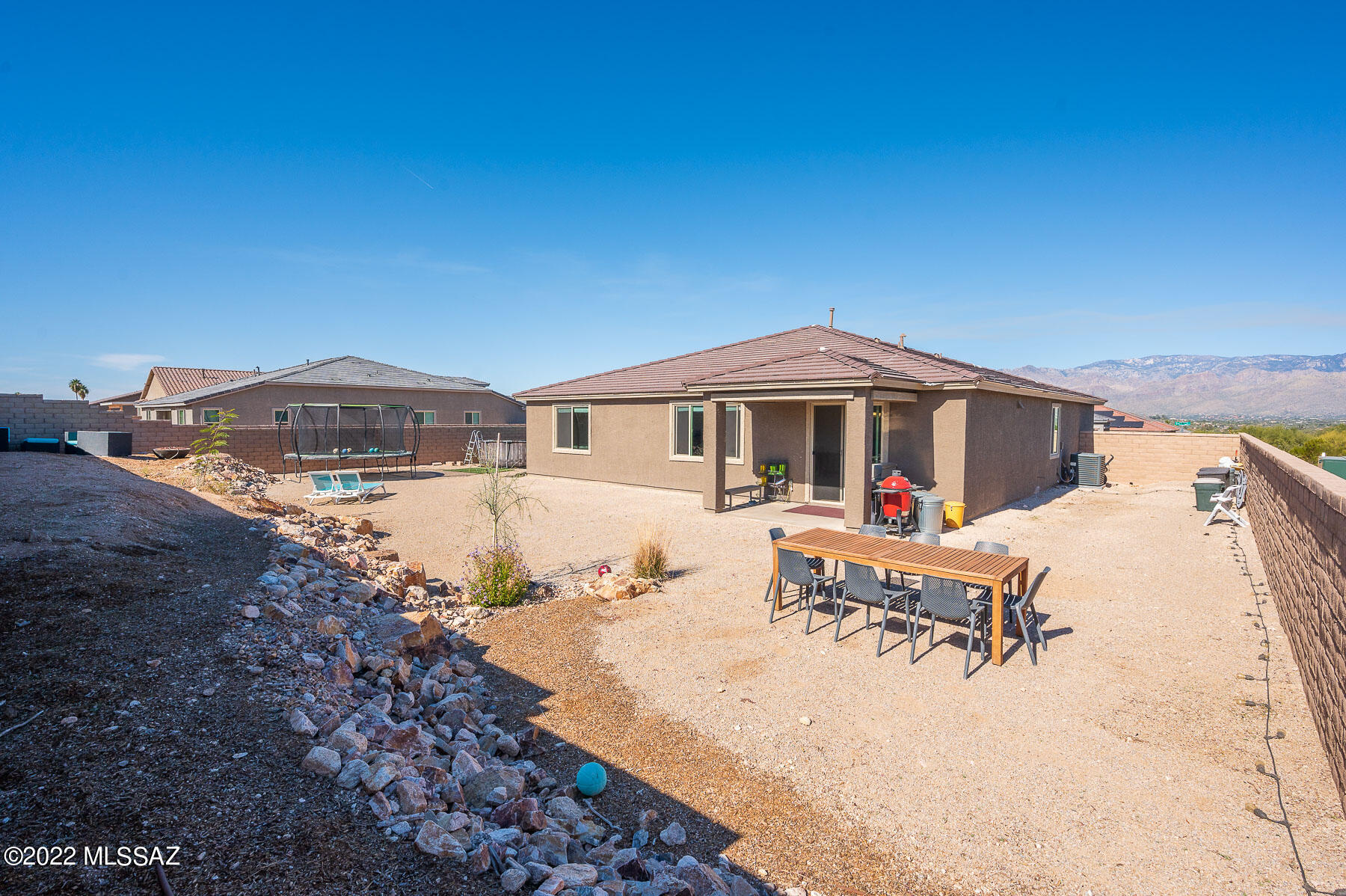 10070 E 5th Street