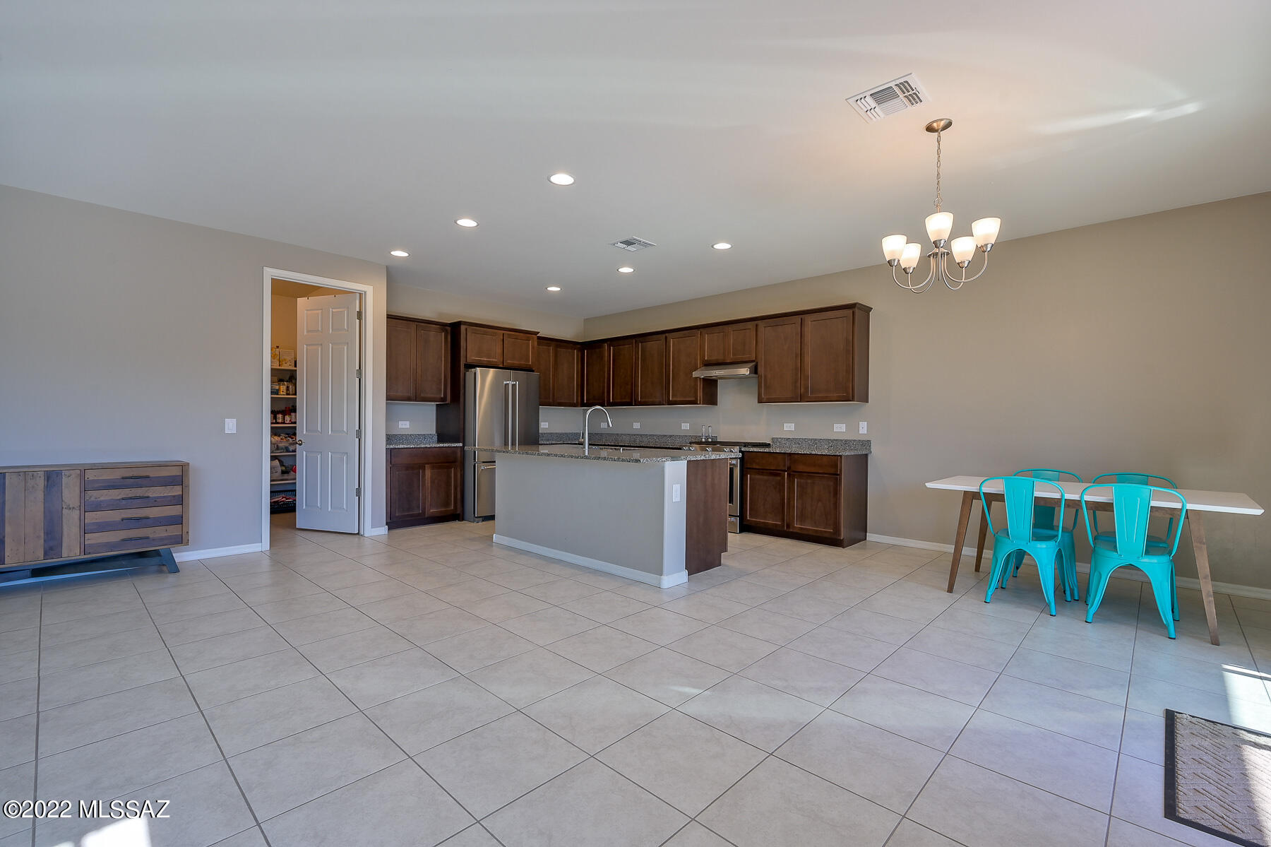 10070 E 5th Street