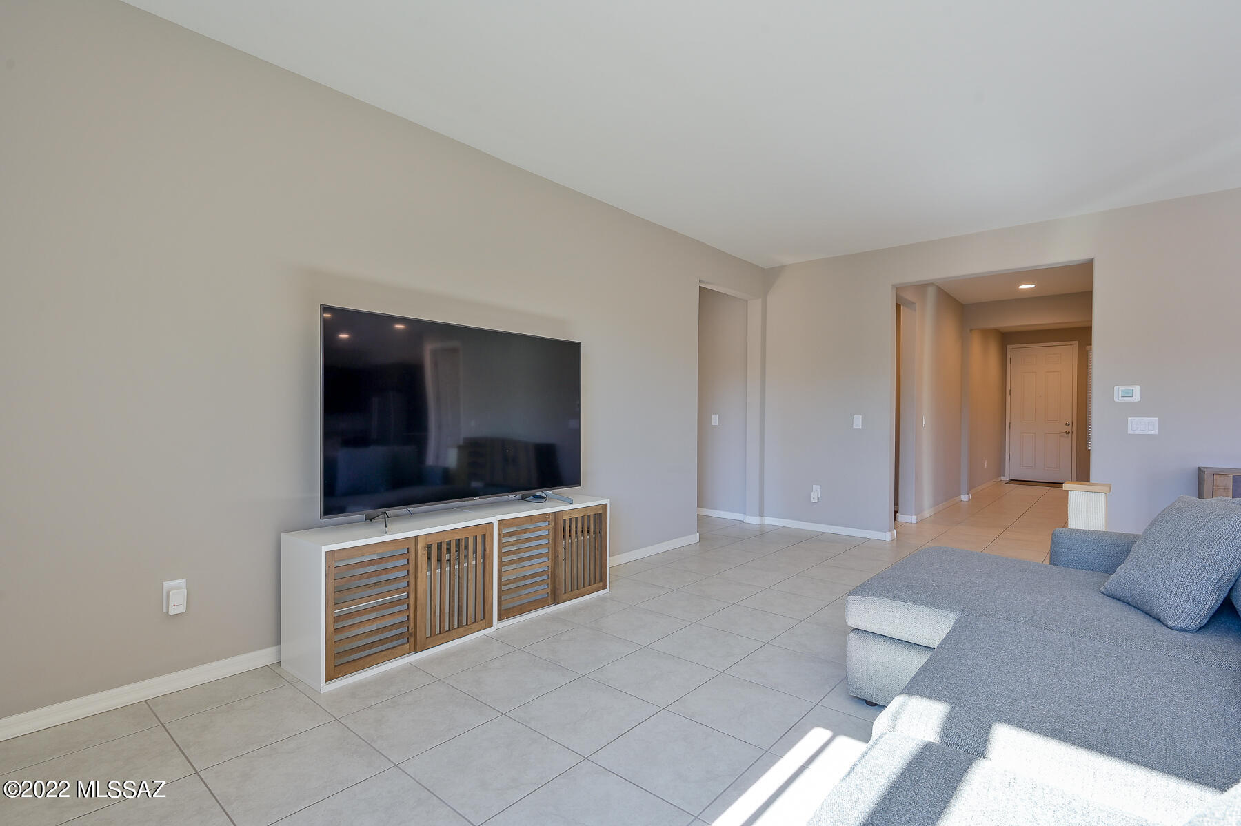 10070 E 5th Street