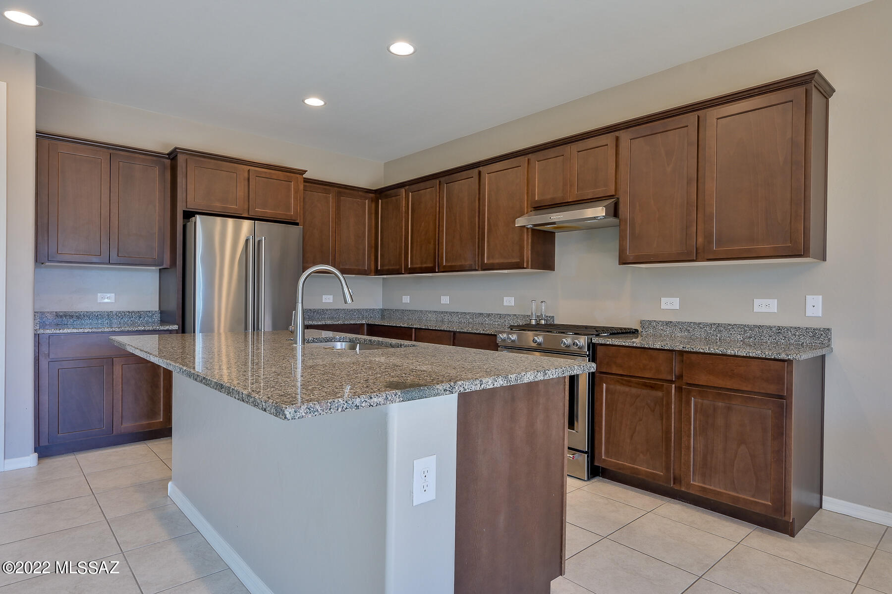 10070 E 5th Street