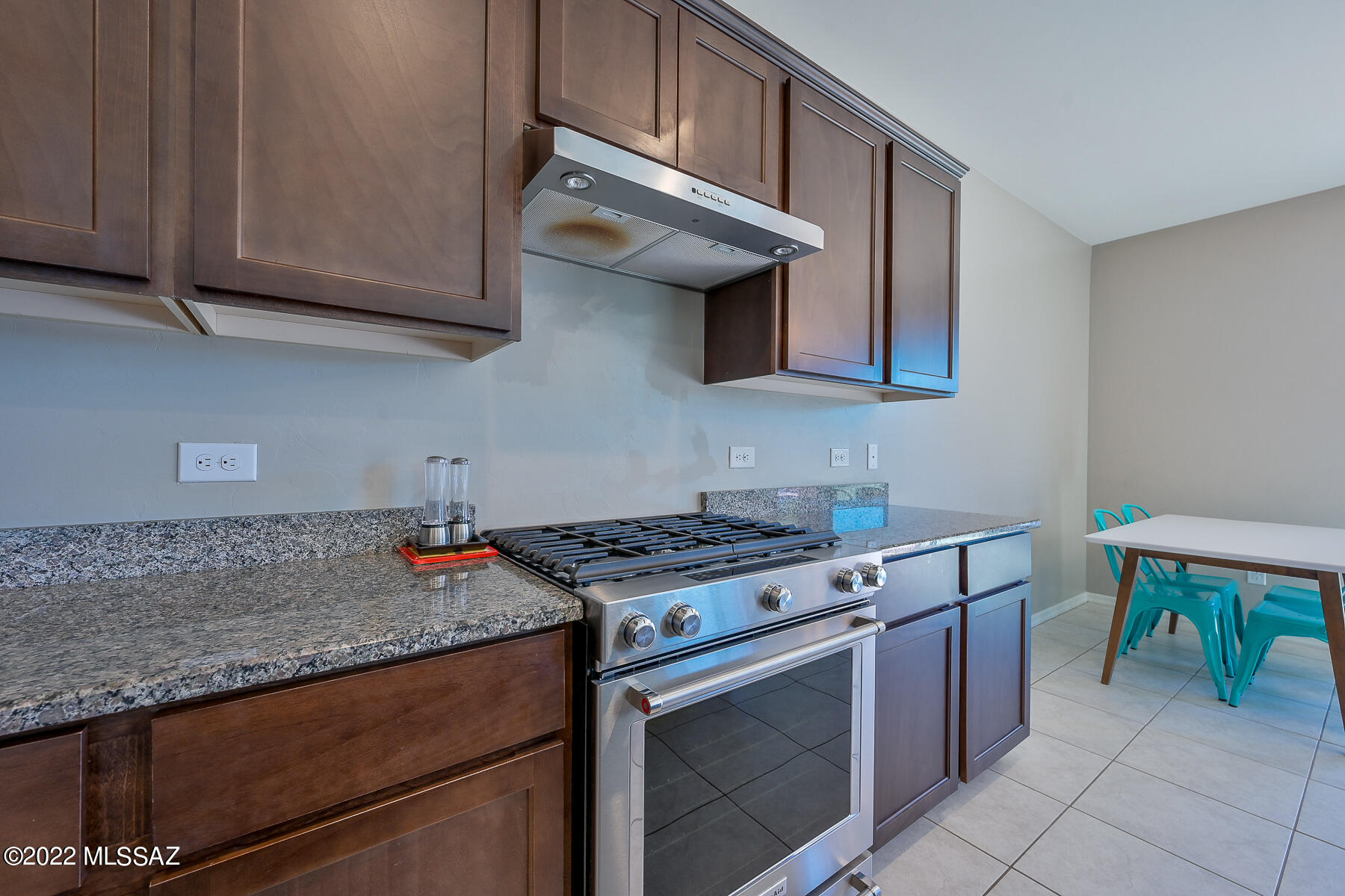 10070 E 5th Street