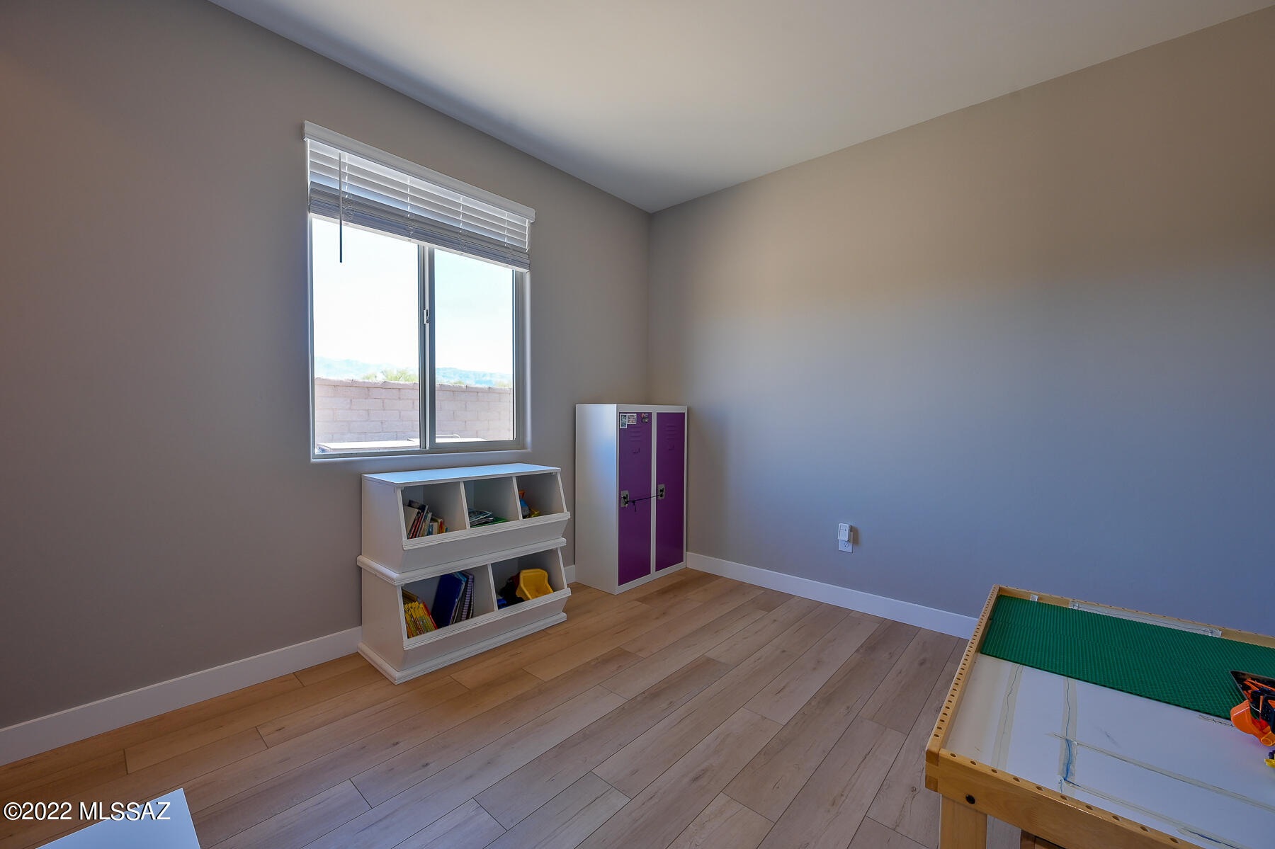 10070 E 5th Street