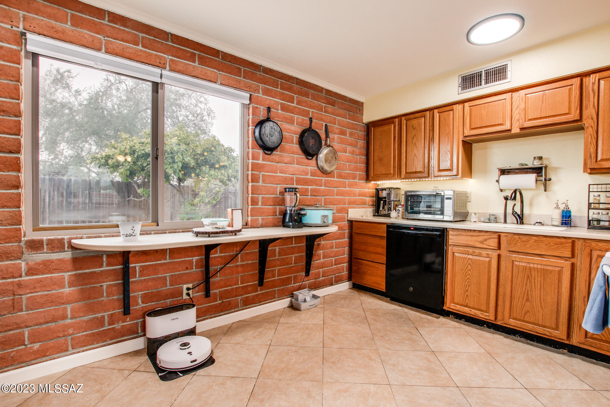 3450 W Turkey Lane