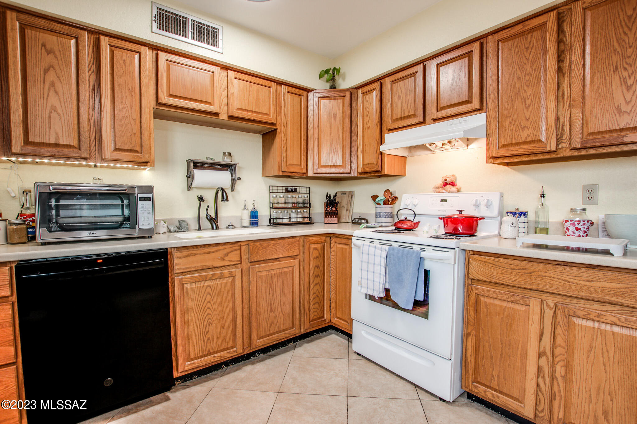 3450 W Turkey Lane