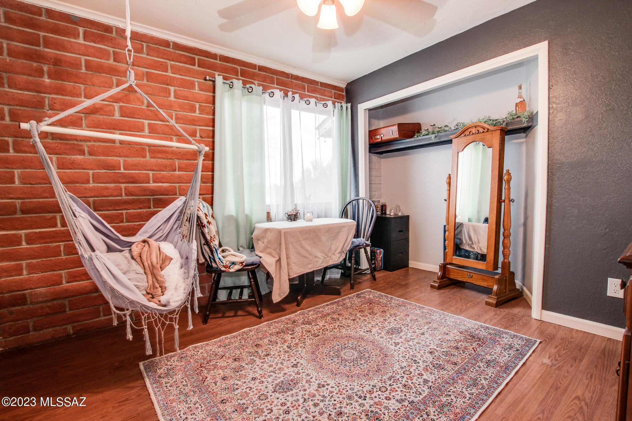 3450 W Turkey Lane