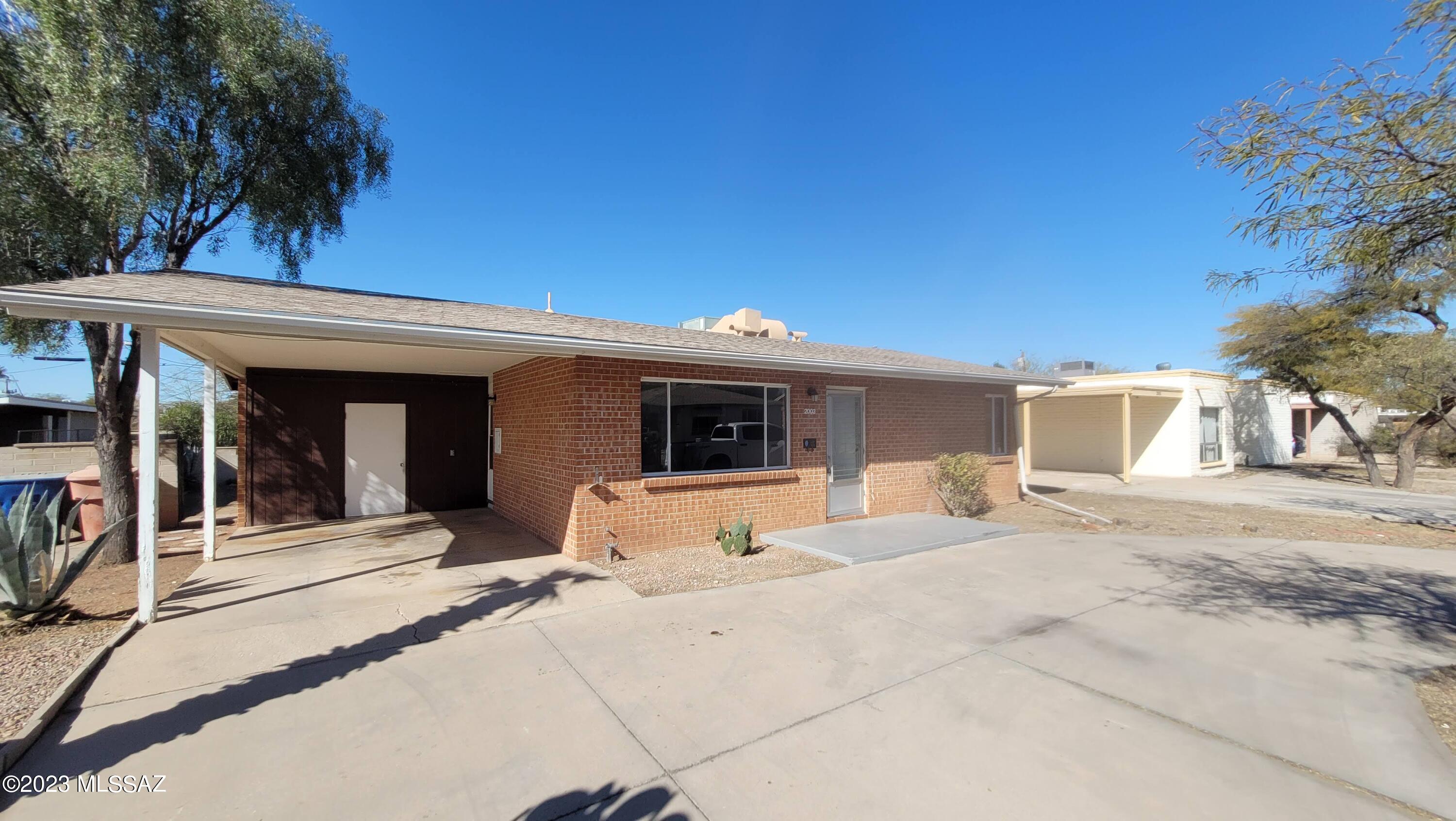 2003 N Tucker Drive